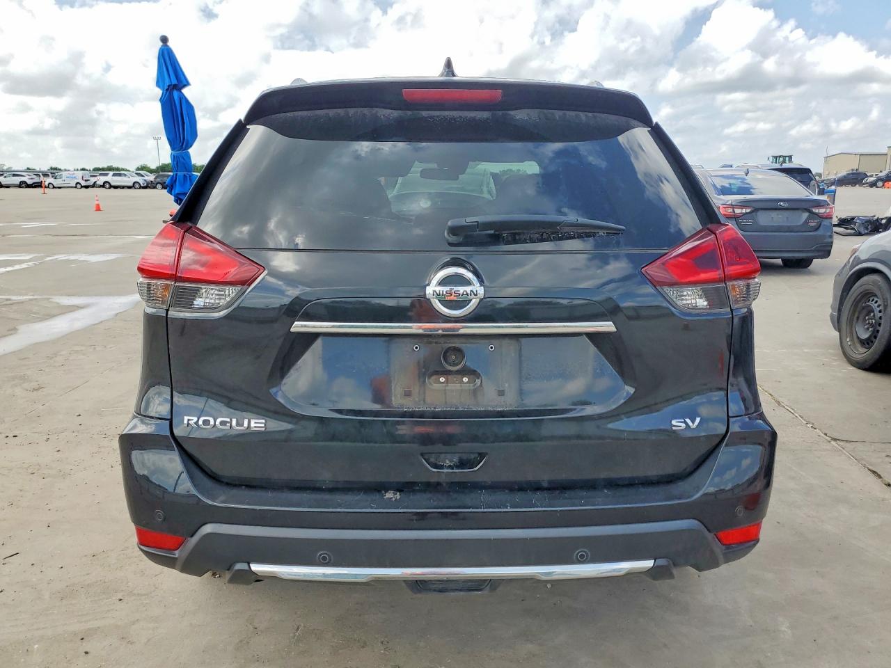 2019 Nissan Rogue Sv Black vin: KNMAT2MT3KP557829