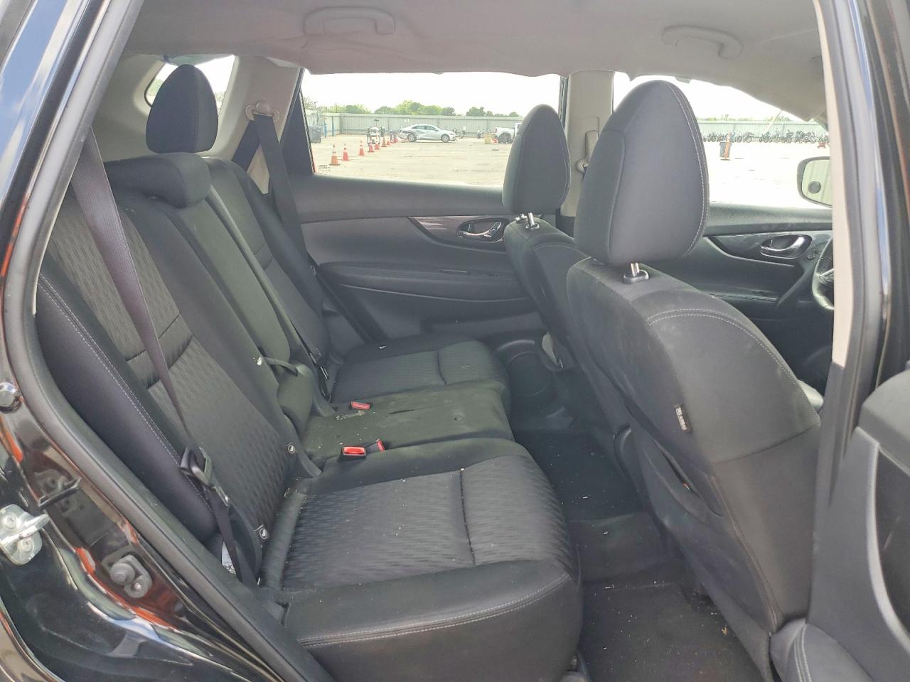 2019 Nissan Rogue Sv Black vin: KNMAT2MT3KP557829