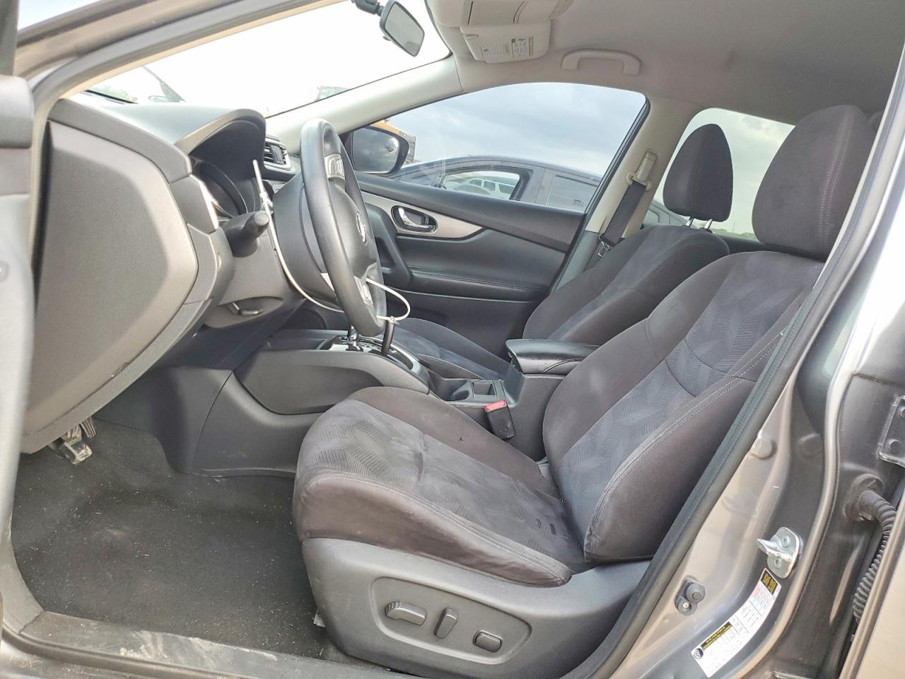 2015 Nissan Rogue Sv Серый vin: KNMAT2MT4FP523498