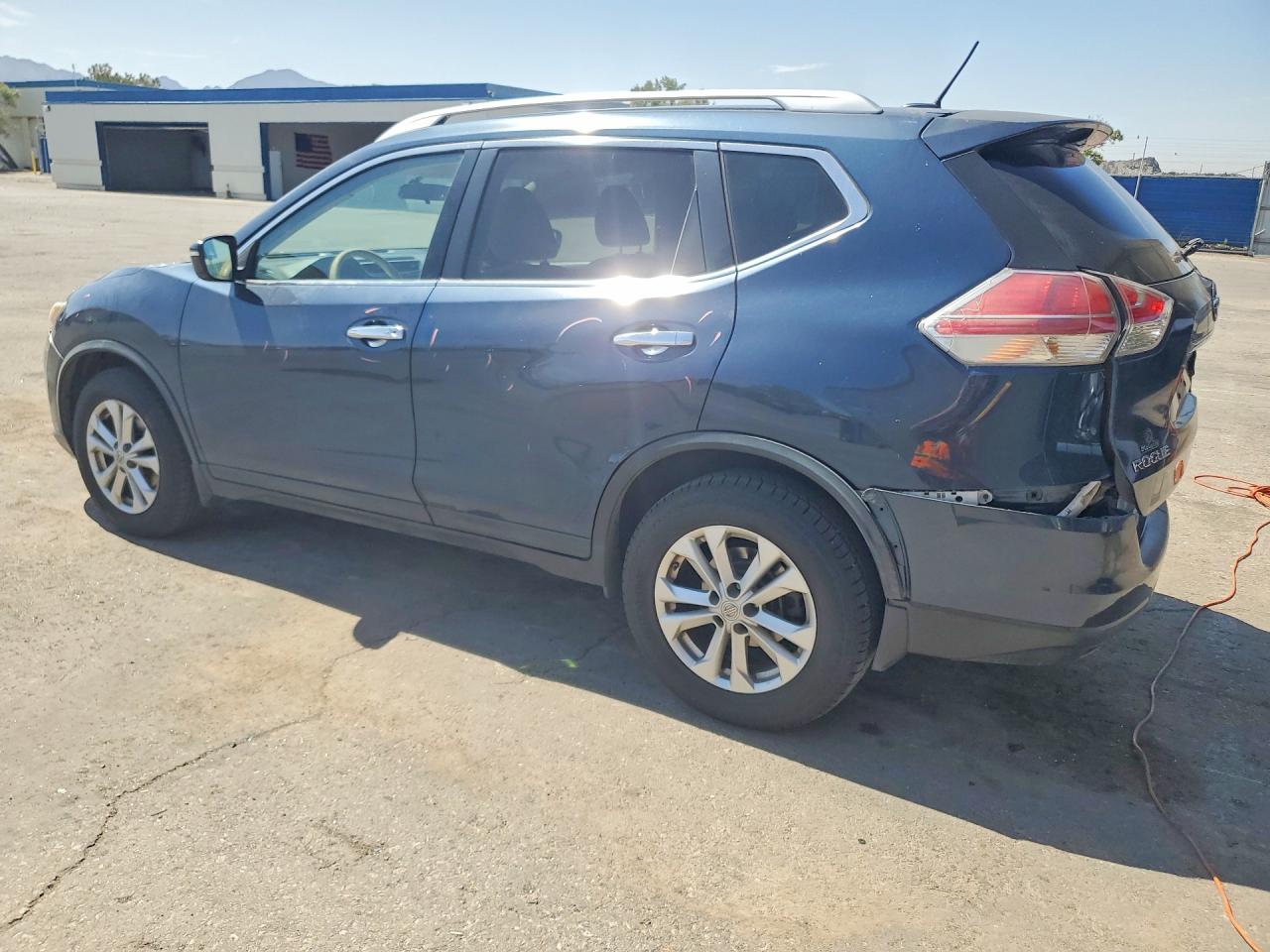 2015 Nissan Rogue Sv Blue vin: KNMAT2MT4FP525042