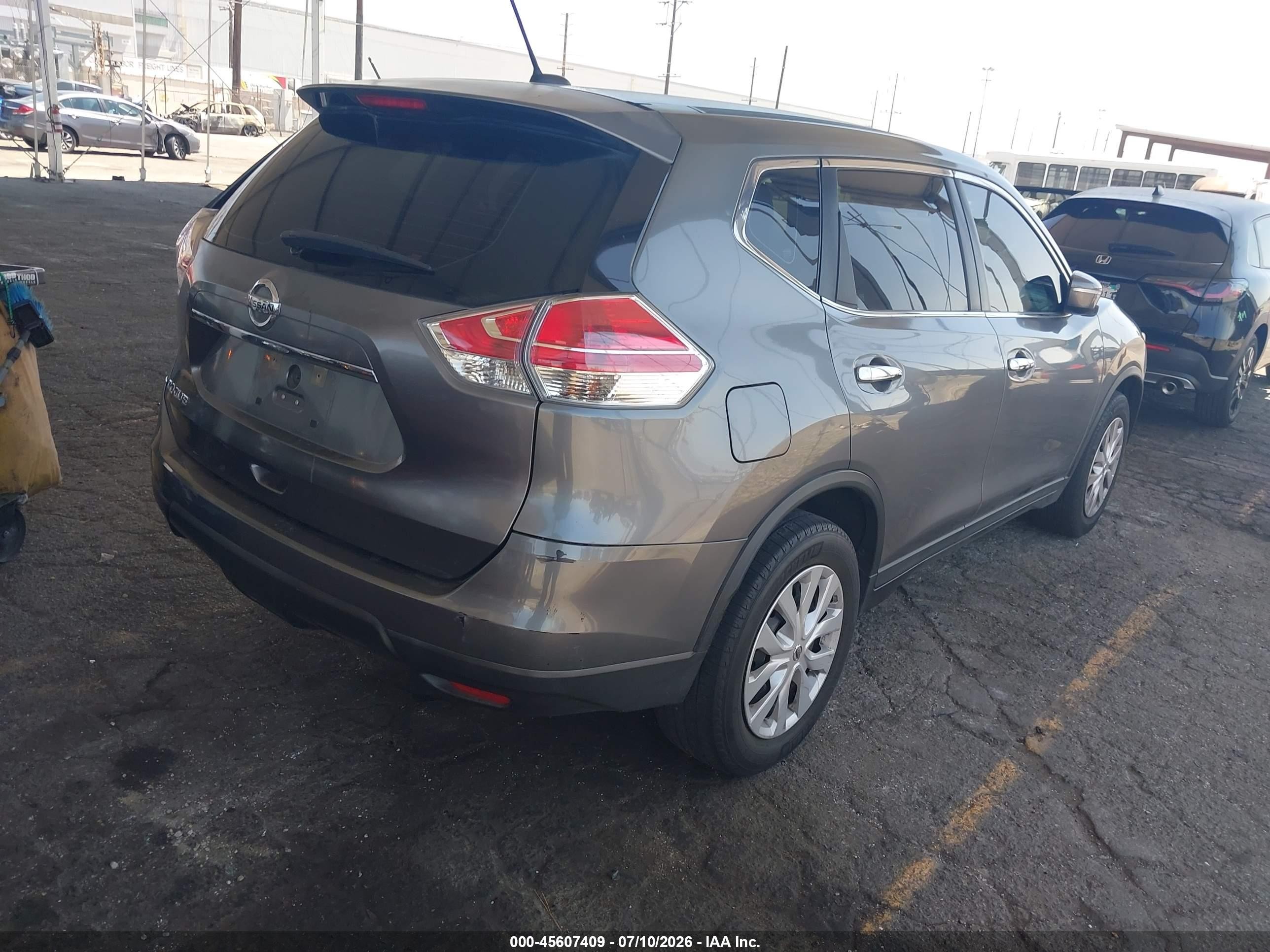 2015 Nissan Rogue S Gray vin: KNMAT2MT4FP551804