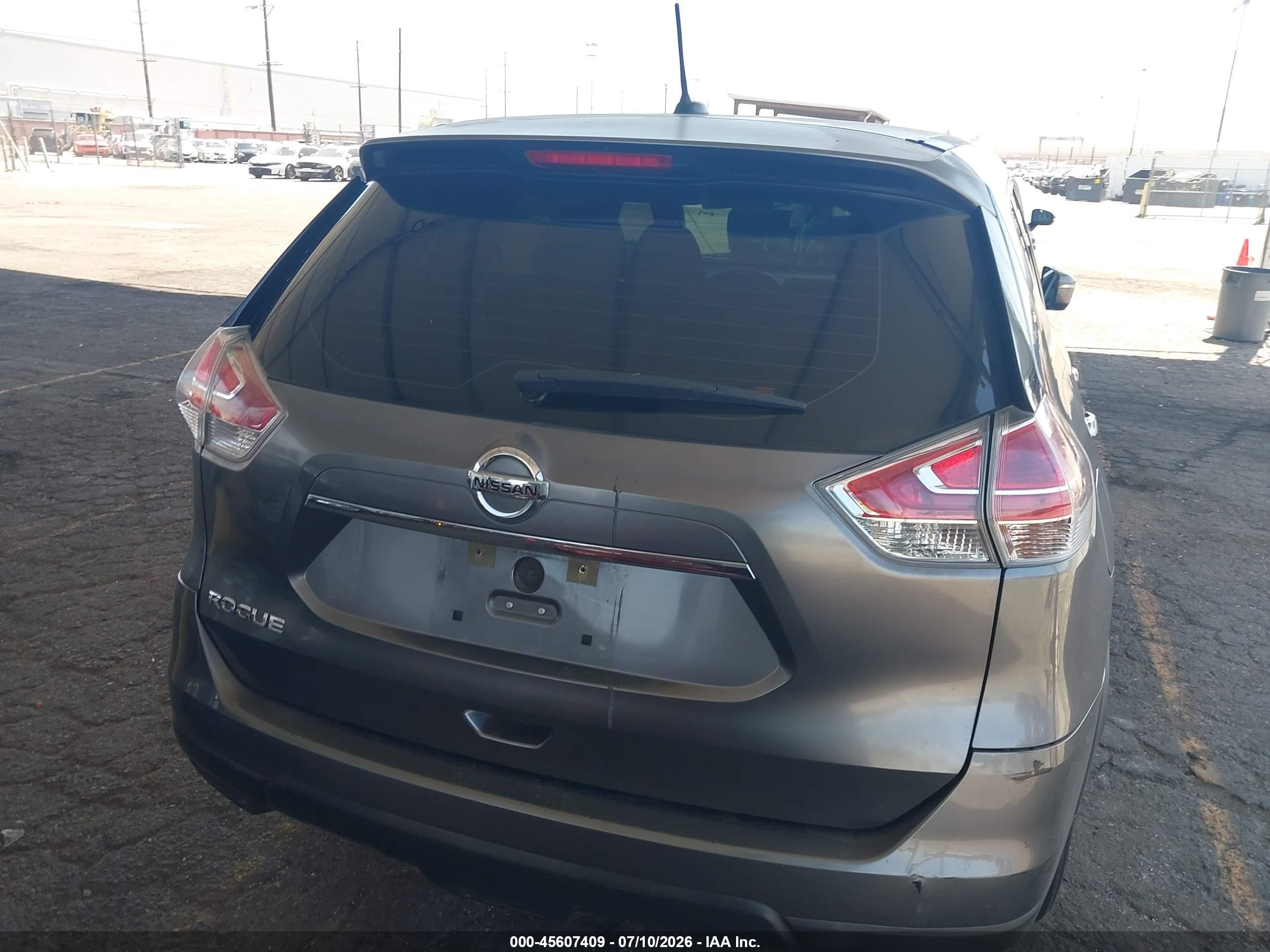 2015 Nissan Rogue S Gray vin: KNMAT2MT4FP551804