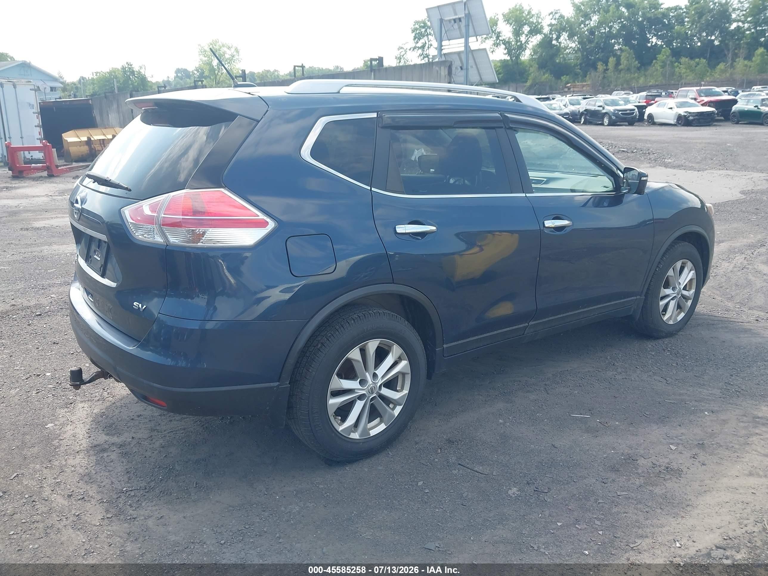 2015 Nissan Rogue Sv Blue vin: KNMAT2MT4FP555335