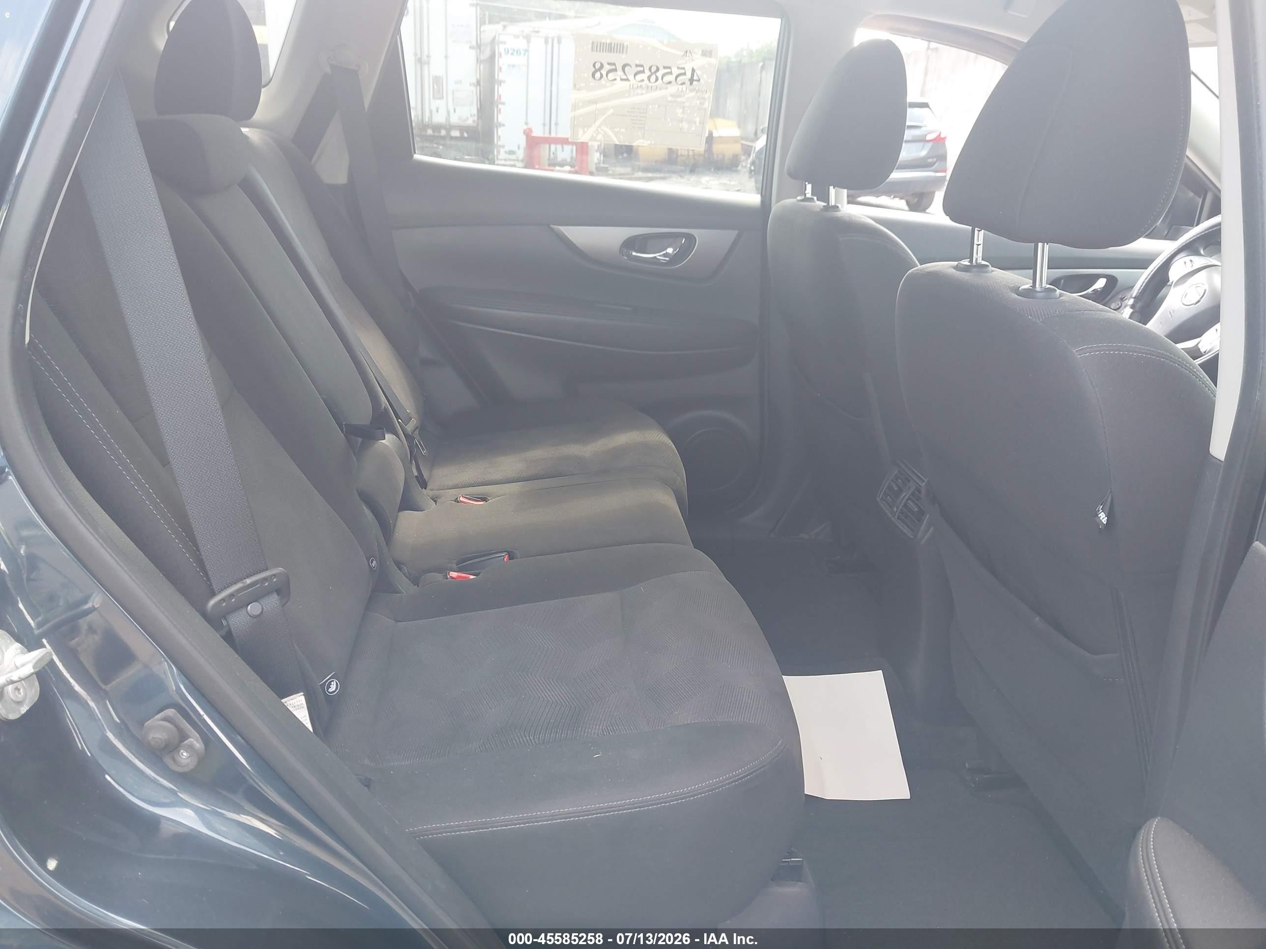 2015 Nissan Rogue Sv Blue vin: KNMAT2MT4FP555335