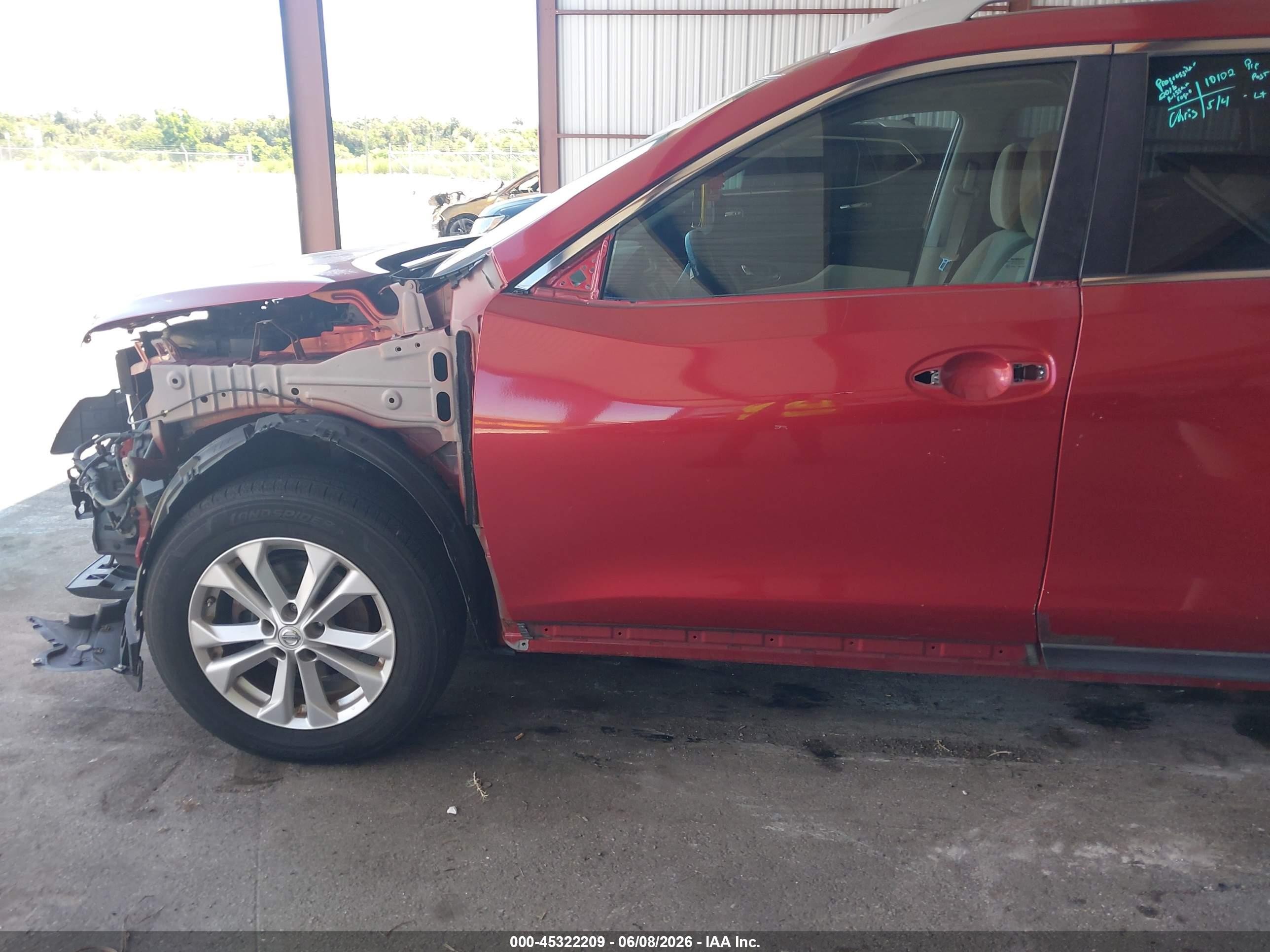 2016 Nissan Rogue Sv Red vin: KNMAT2MT4GP631895