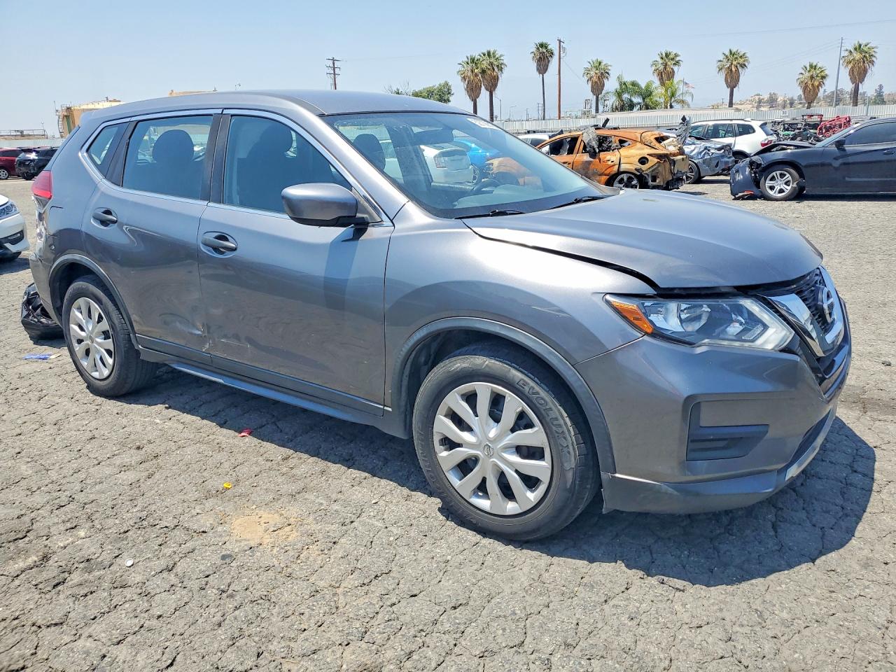 2017 Nissan Rogue S Charcoal vin: KNMAT2MT4HP534844