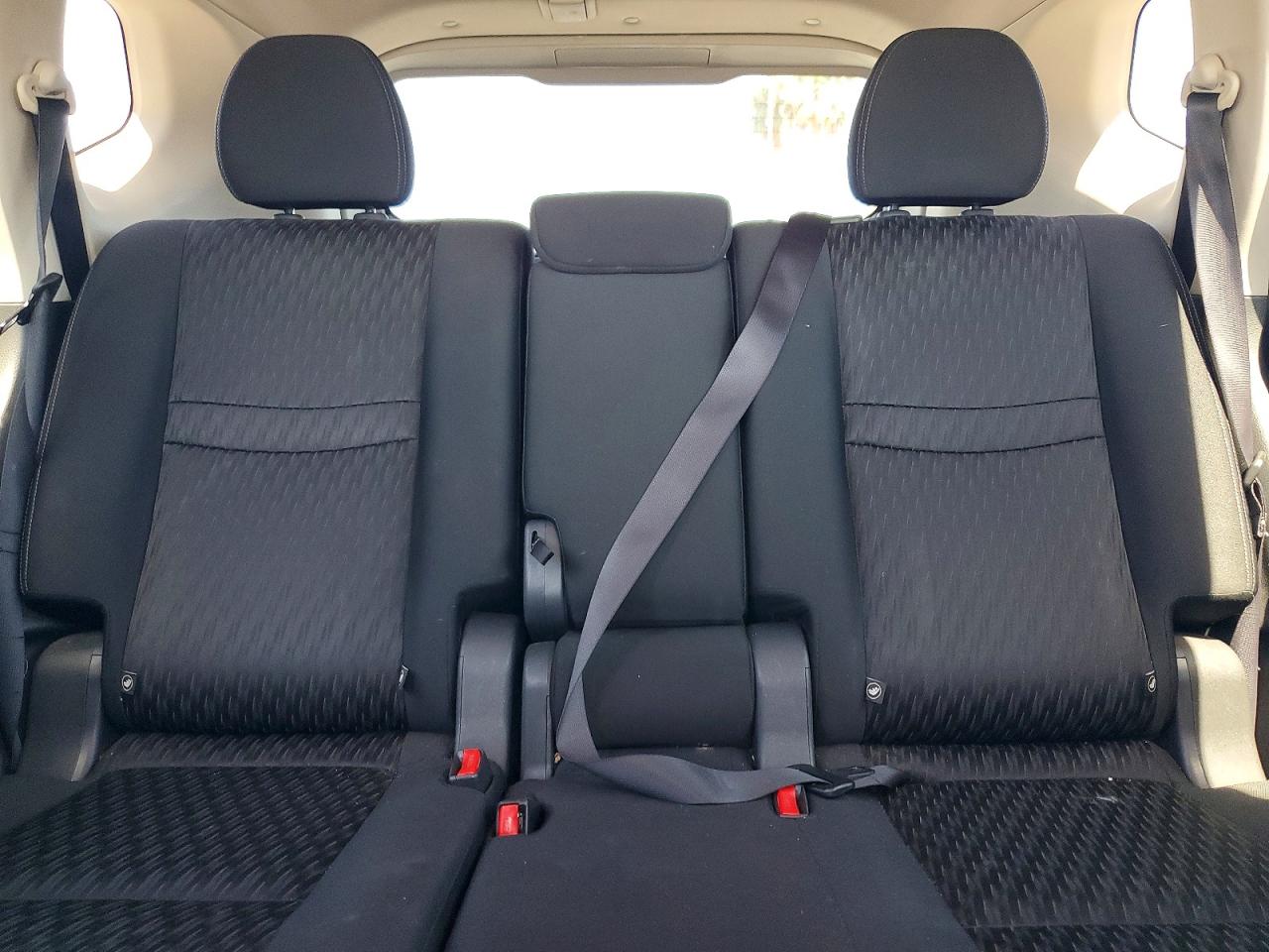 2018 Nissan Rogue Sv Black vin: KNMAT2MT4JP501686