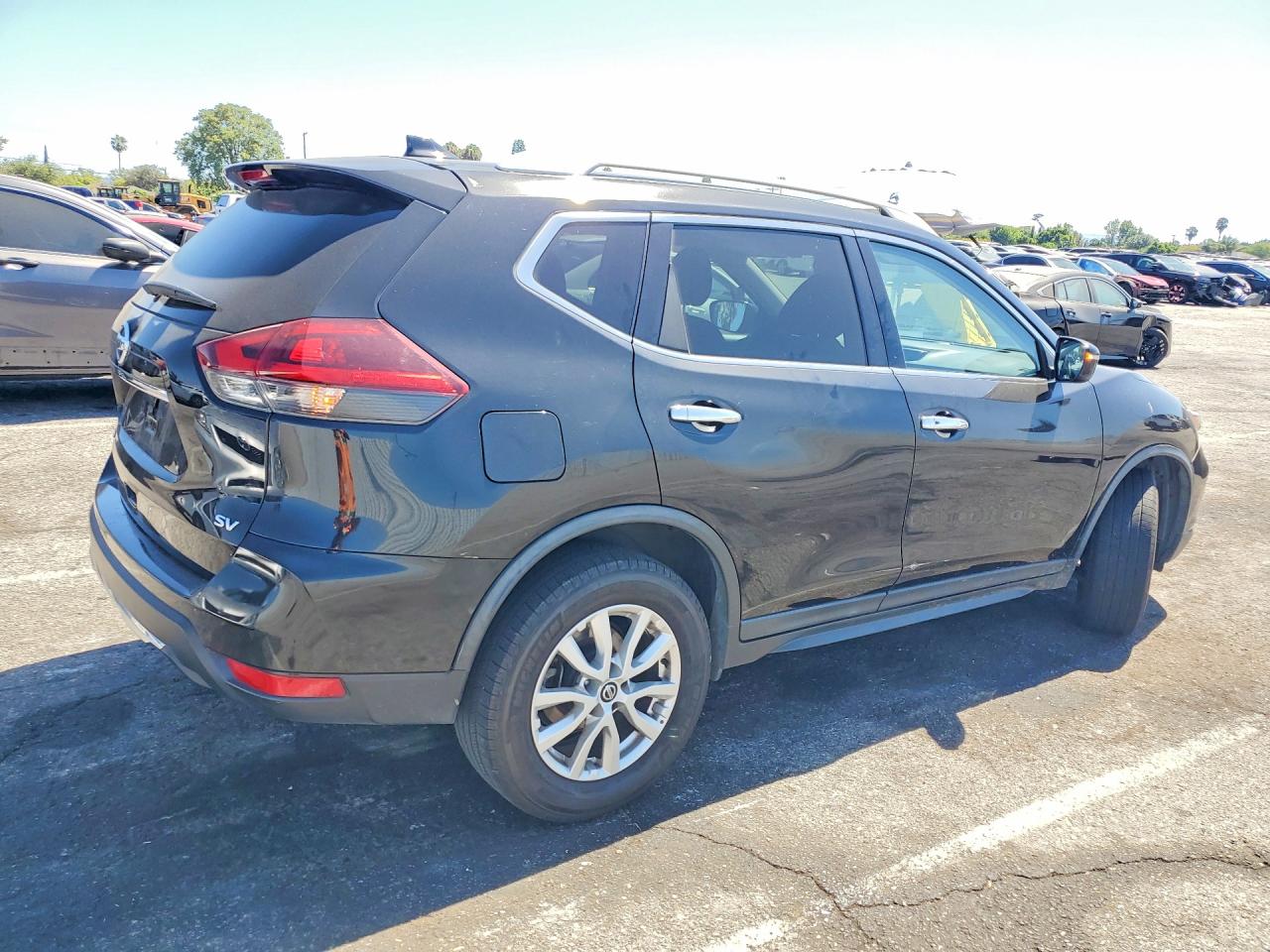 2018 Nissan Rogue Sv Black vin: KNMAT2MT4JP501686