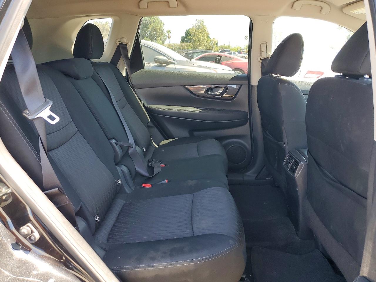 2018 Nissan Rogue Sv Black vin: KNMAT2MT4JP501686