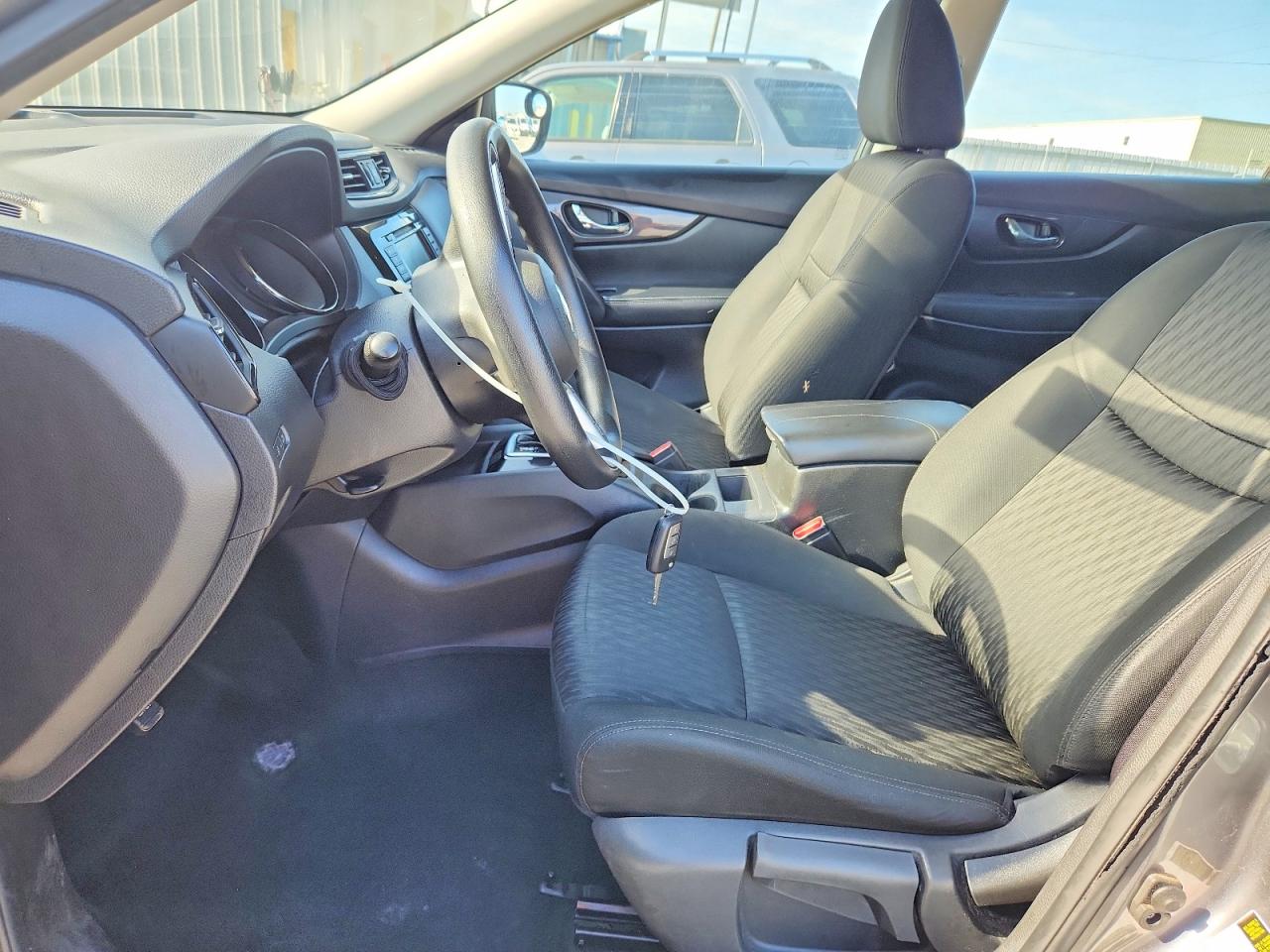 2018 Nissan Rogue S Серый vin: KNMAT2MT4JP609581