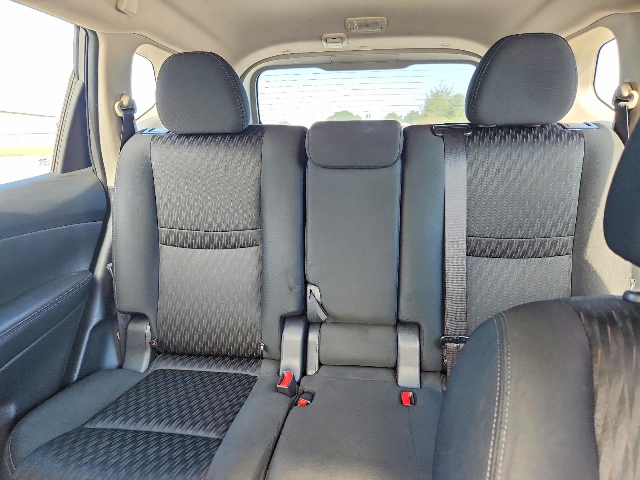 2018 Nissan Rogue S Серый vin: KNMAT2MT4JP609581
