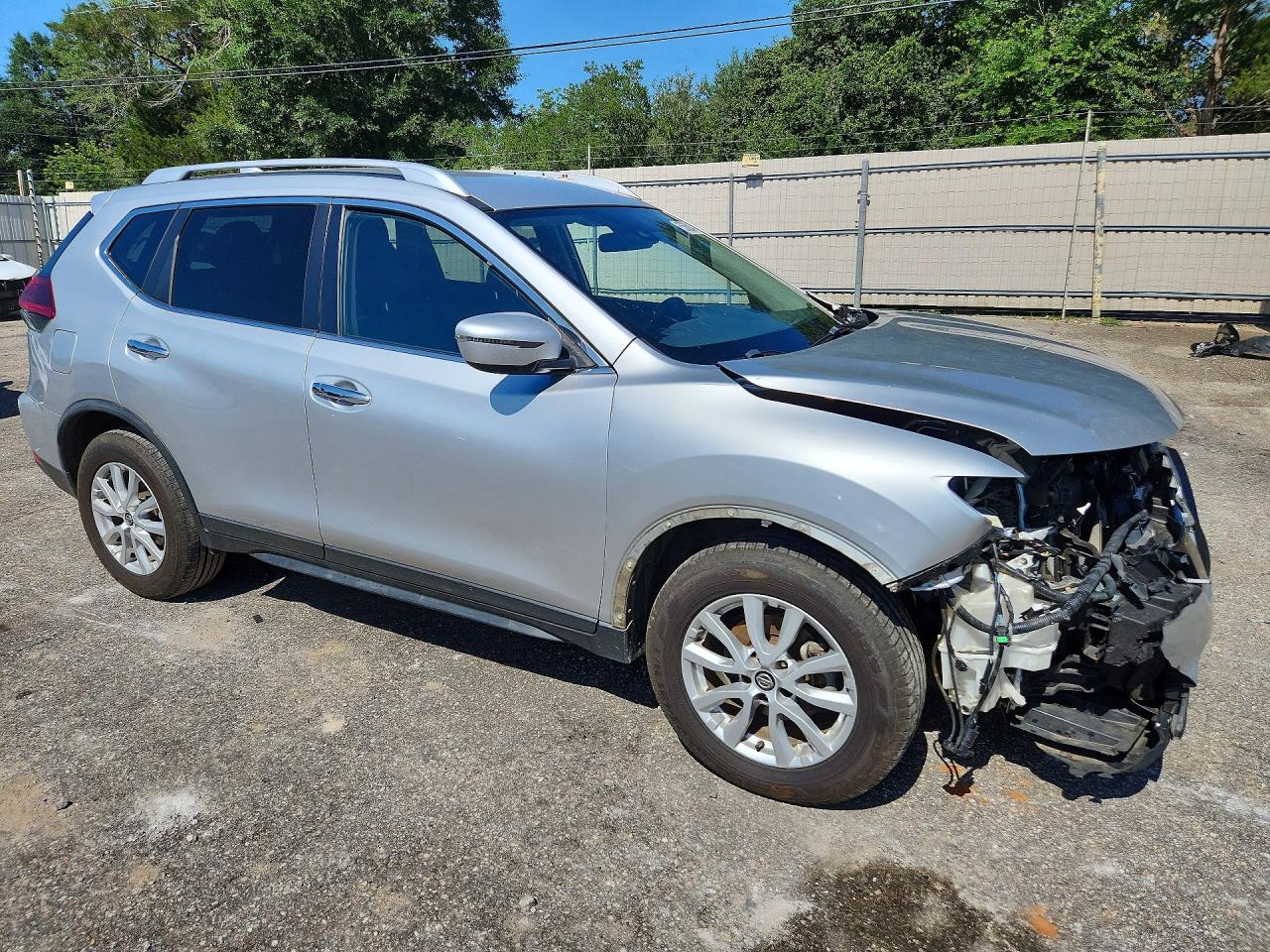 2019 Nissan Rogue Sv Silver vin: KNMAT2MT4KP510745
