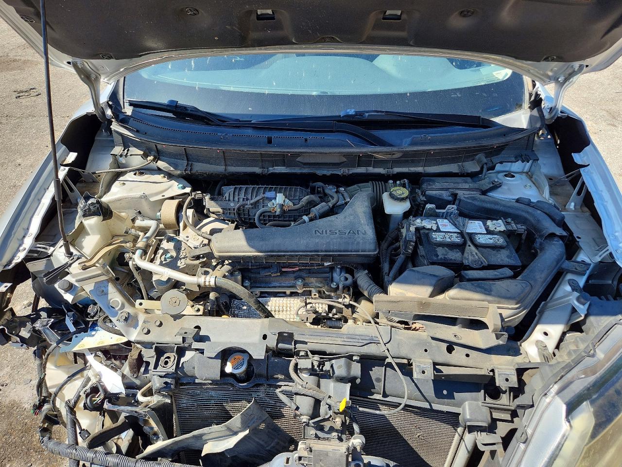 2019 Nissan Rogue Sv Silver vin: KNMAT2MT4KP510745