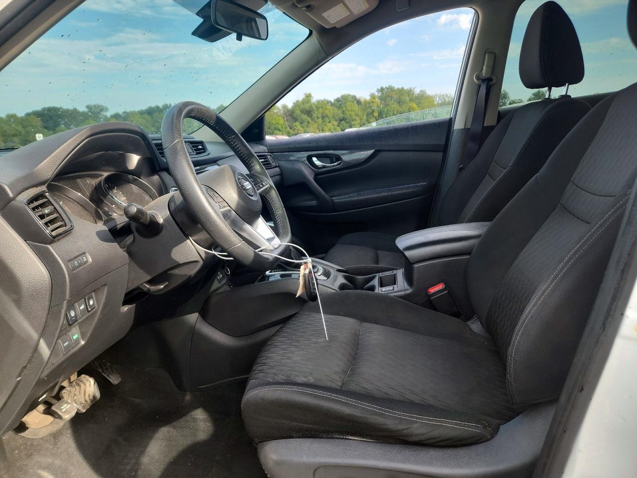 2020 Nissan Rogue Sv White vin: KNMAT2MT4LP536800