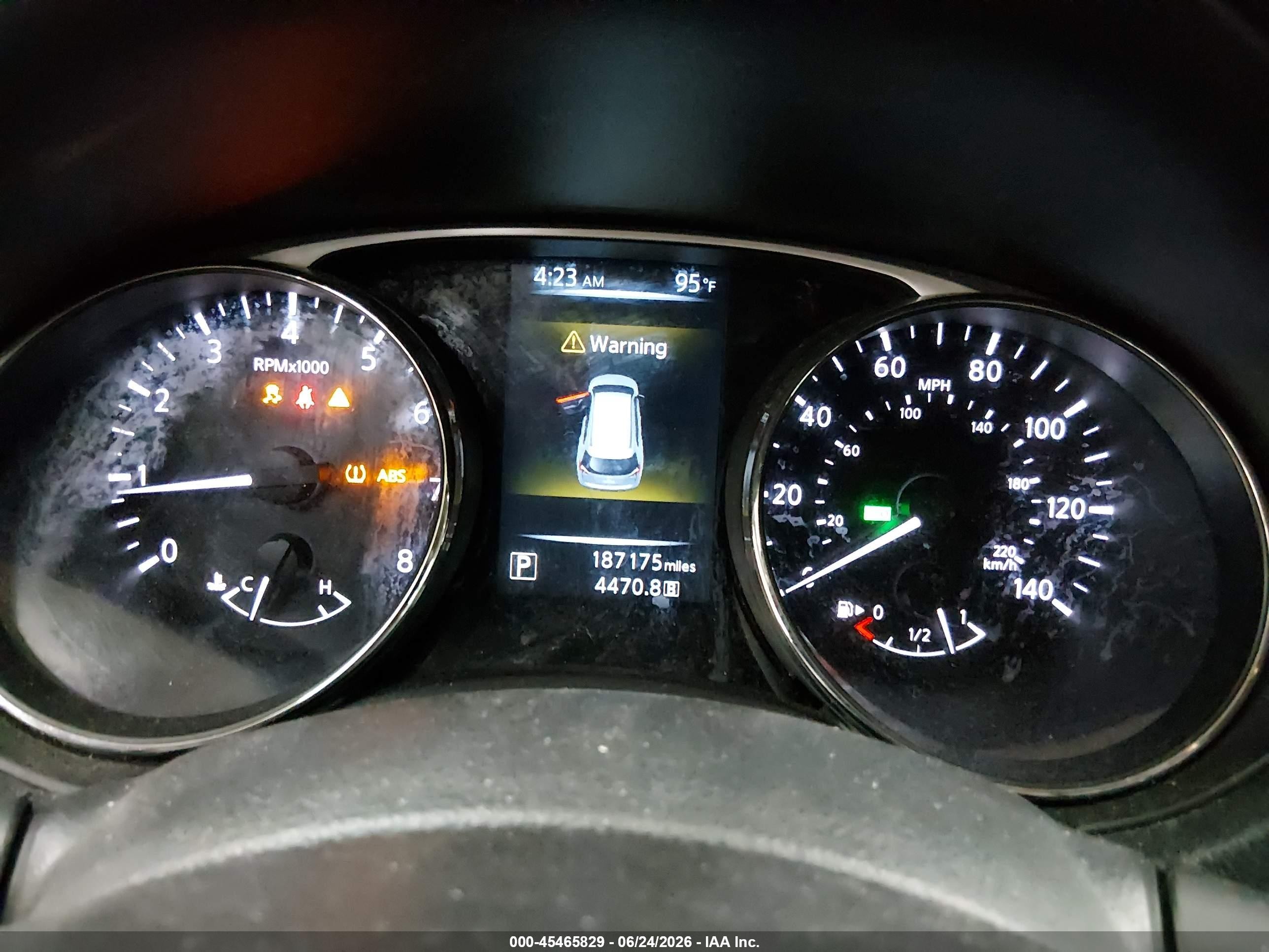 2015 Nissan Rogue S Черный vin: KNMAT2MT5FP503275