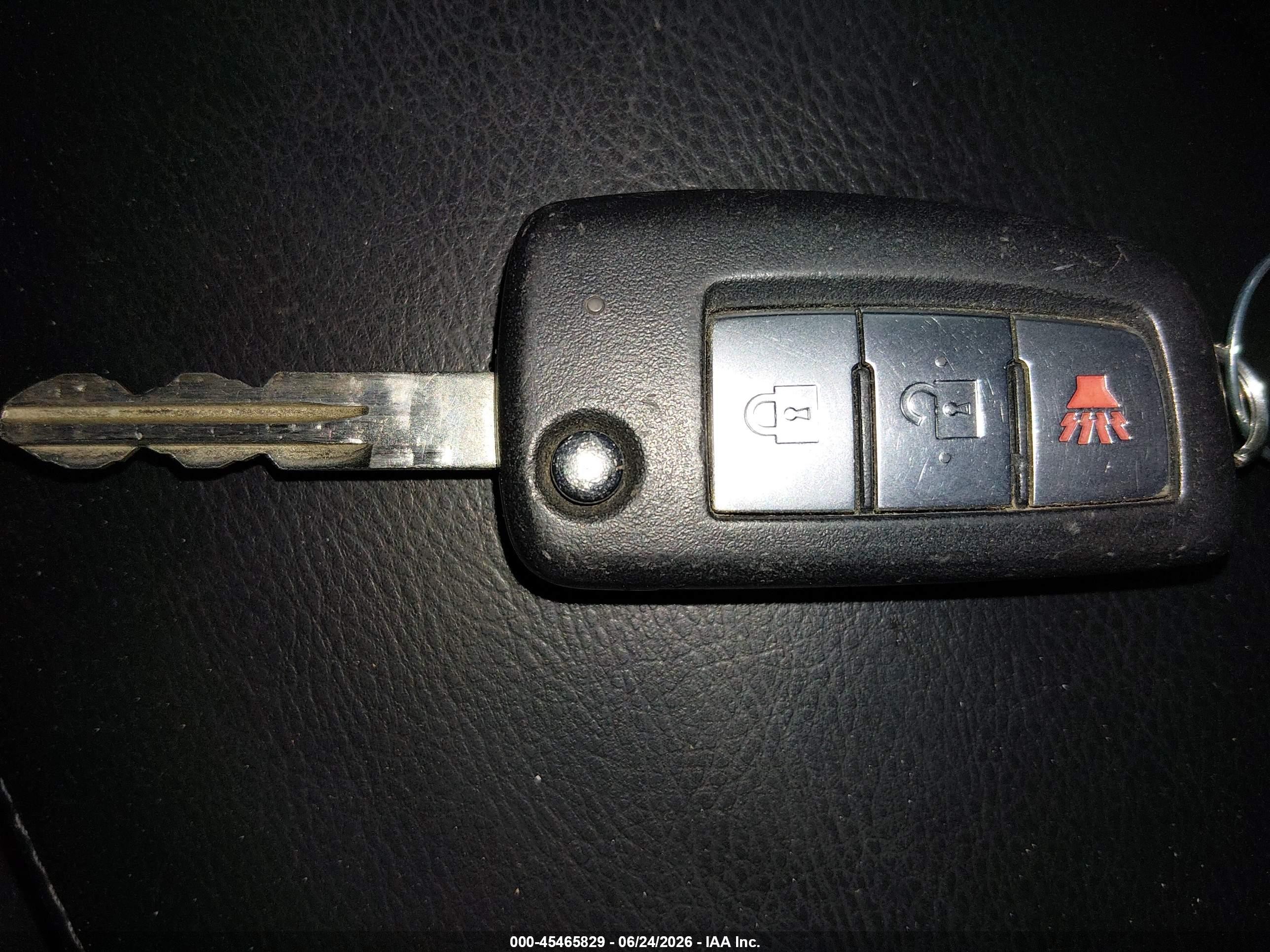 2015 Nissan Rogue S Черный vin: KNMAT2MT5FP503275