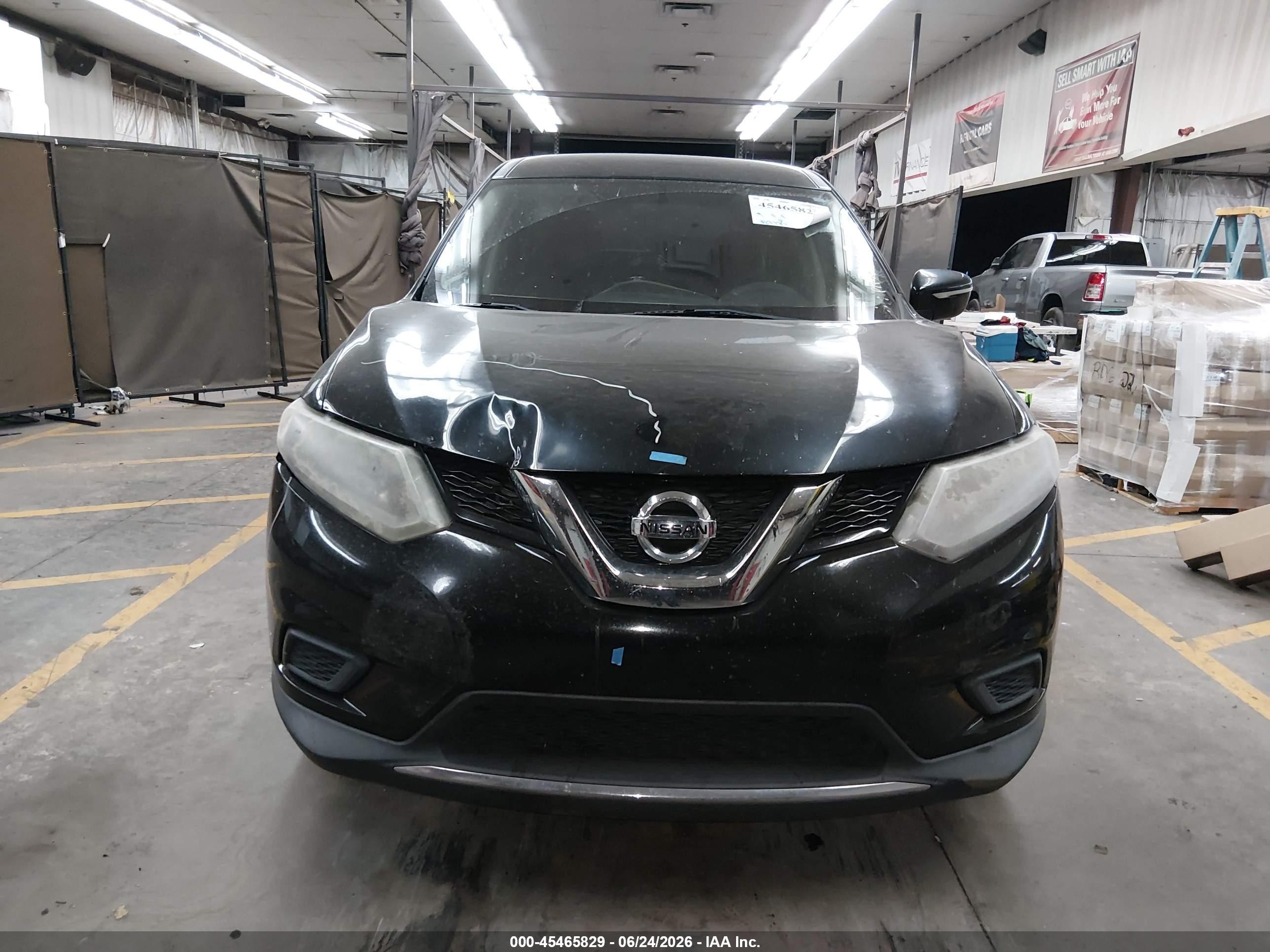 2015 Nissan Rogue S Черный vin: KNMAT2MT5FP503275