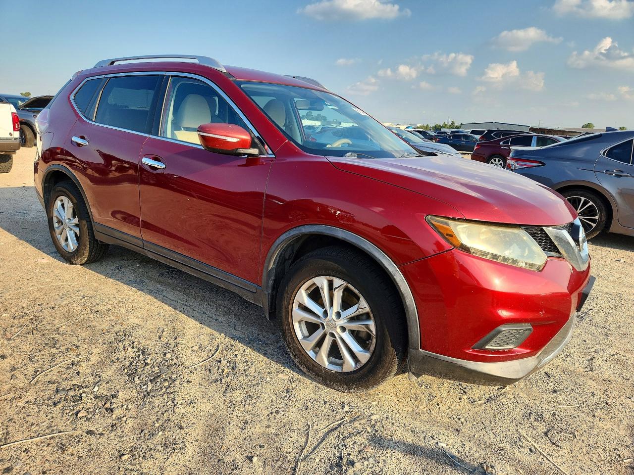 2015 Nissan Rogue Sv Красный vin: KNMAT2MT5FP523767