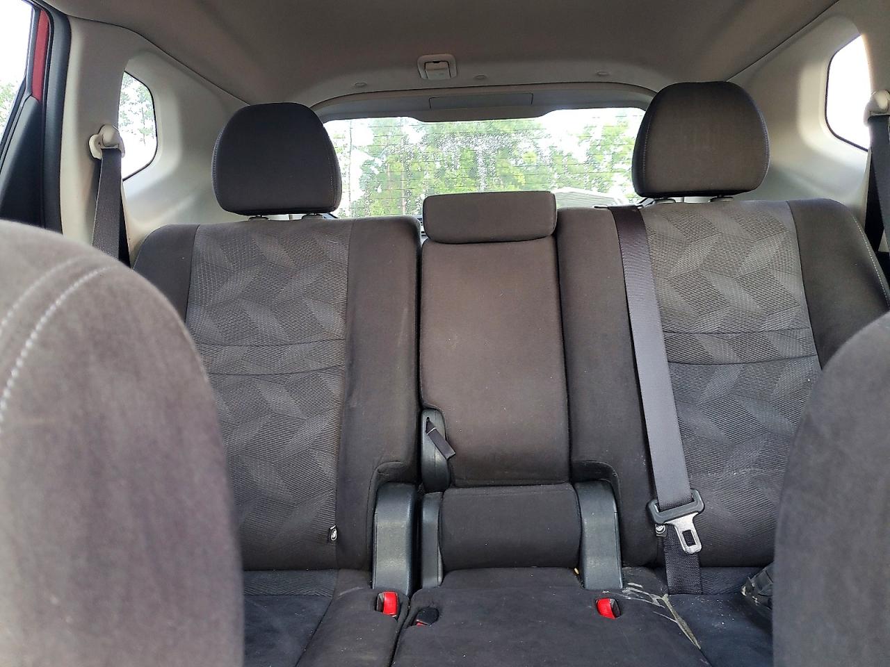 2015 Nissan Rogue Sv Red vin: KNMAT2MT5FP538088