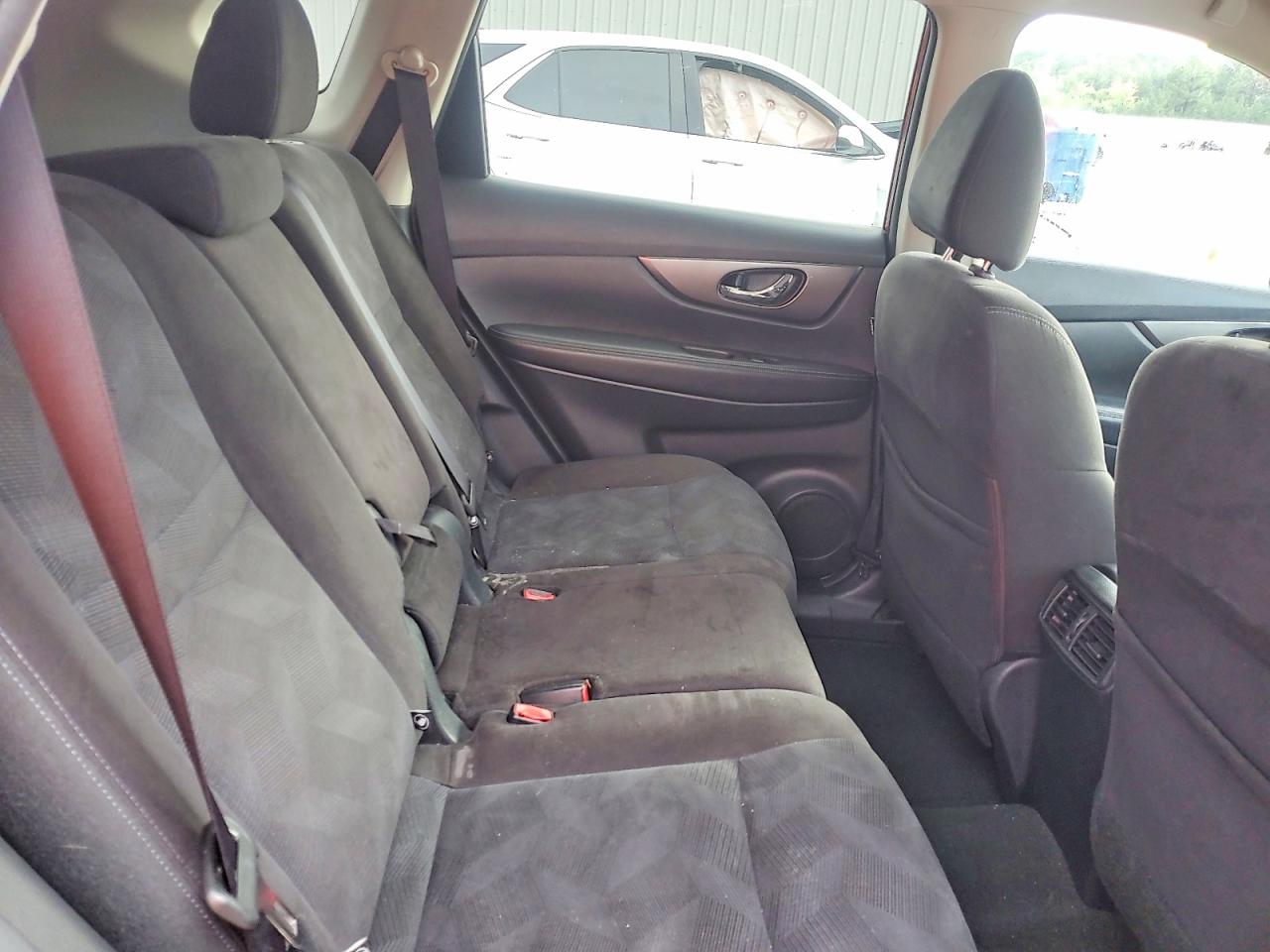 2015 Nissan Rogue Sv Red vin: KNMAT2MT5FP538088