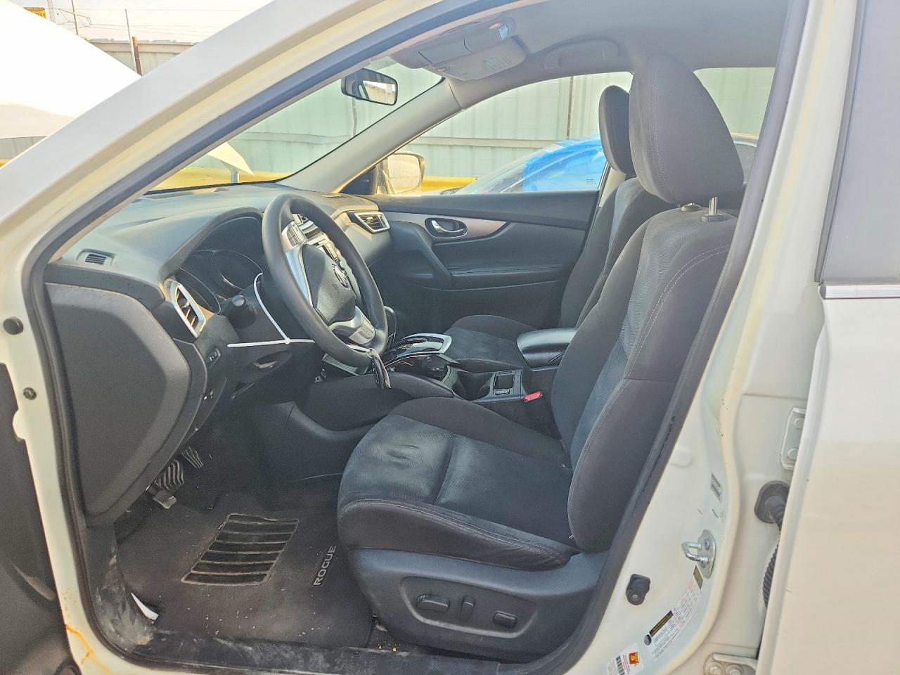 2015 Nissan Rogue Sv White vin: KNMAT2MT5FP541069