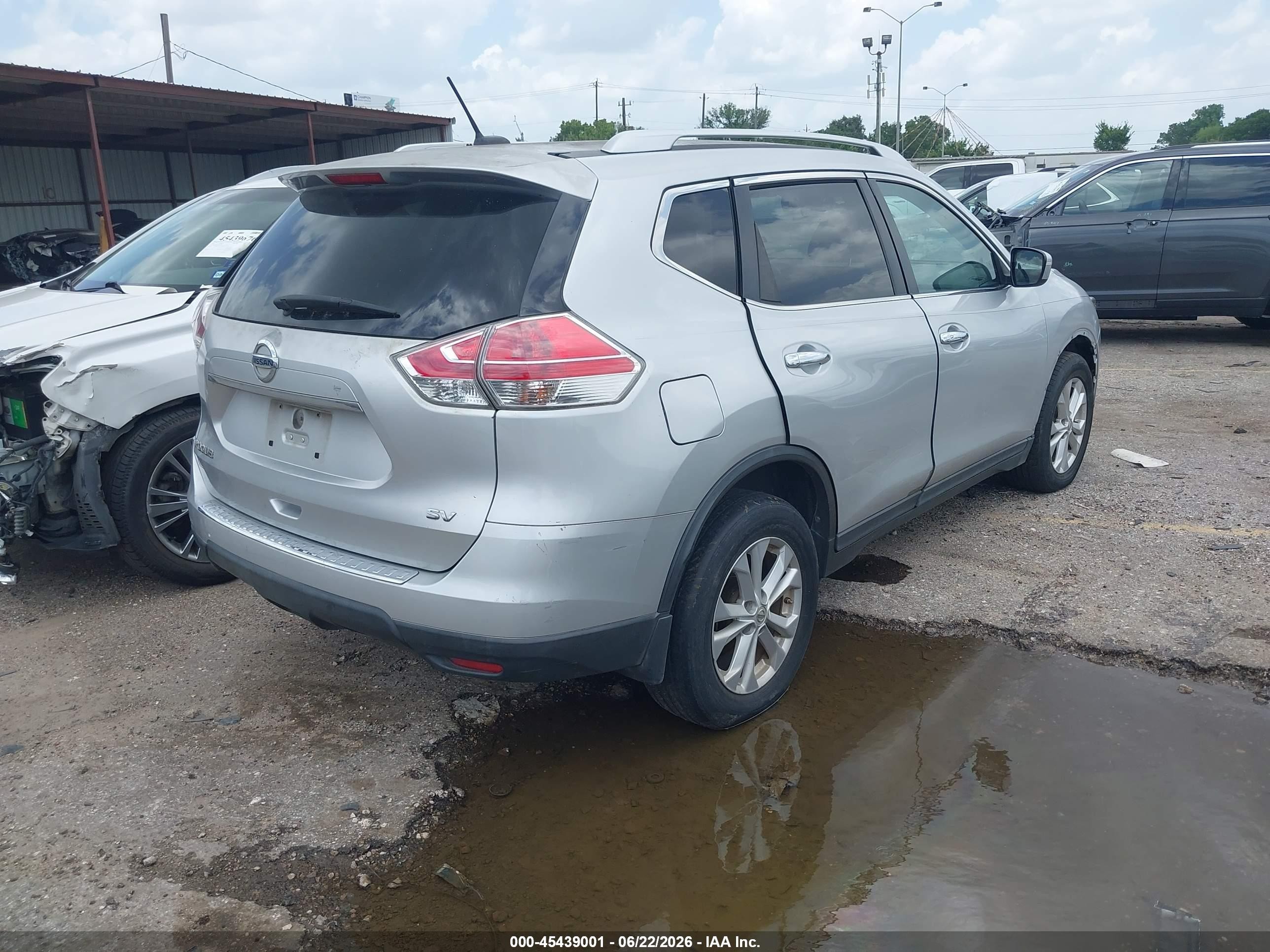 2015 Nissan Rogue Sv Gray vin: KNMAT2MT5FP548670