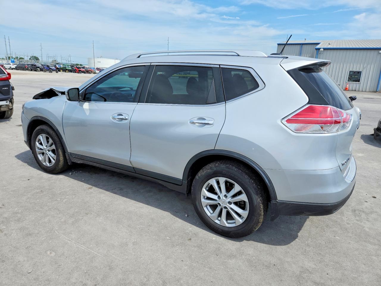 2015 Nissan Rogue Sv Silver vin: KNMAT2MT5FP552475