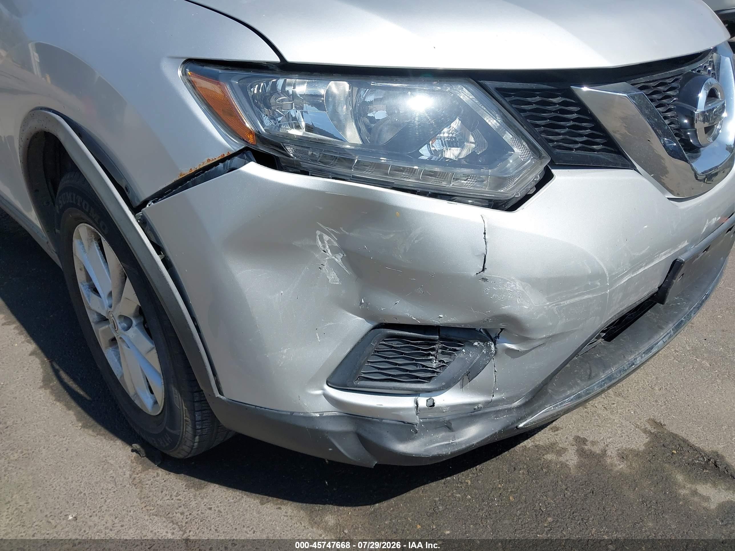 2015 Nissan Rogue Sv Silver vin: KNMAT2MT5FP559085