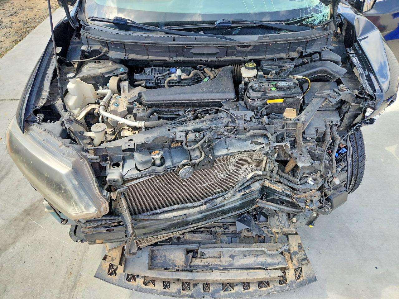 2015 Nissan Rogue S Black vin: KNMAT2MT5FP569986