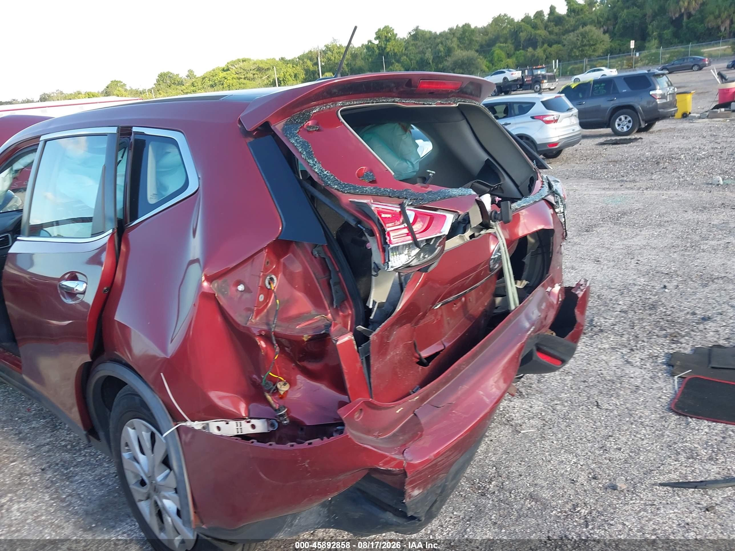 2015 Nissan Rogue S Бордовый vin: KNMAT2MT5FP578509