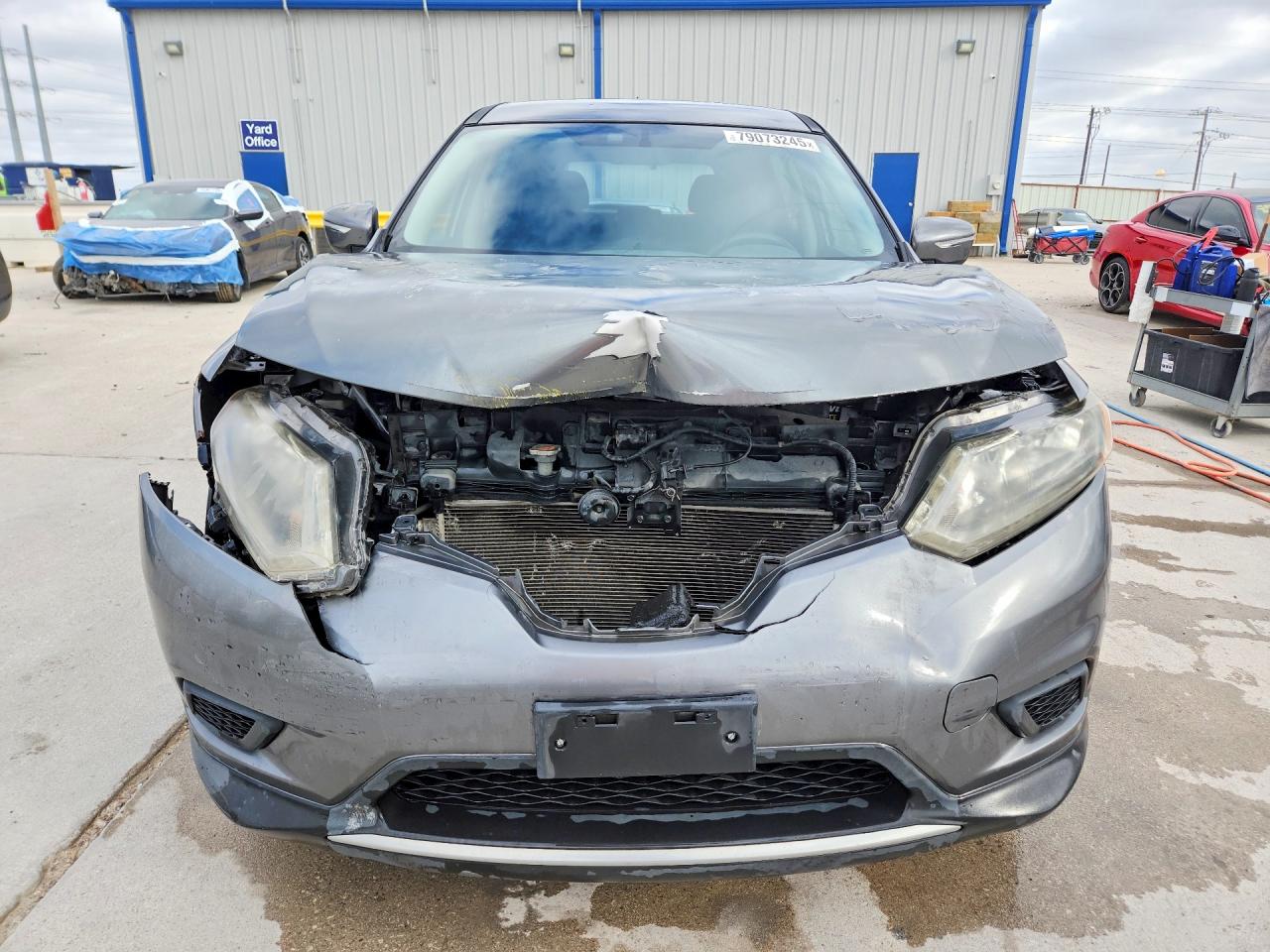 2015 Nissan Rogue S Серый vin: KNMAT2MT5FP579997