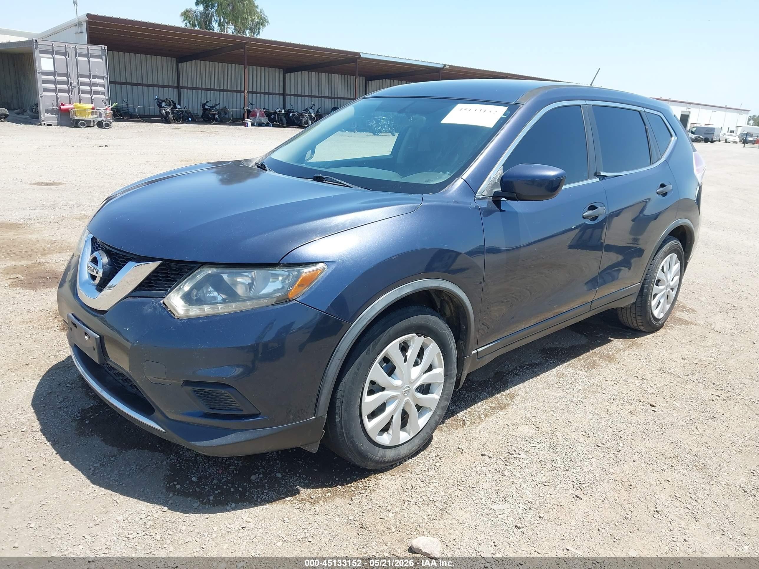 2016 Nissan Rogue S Blue vin: KNMAT2MT5GP605791