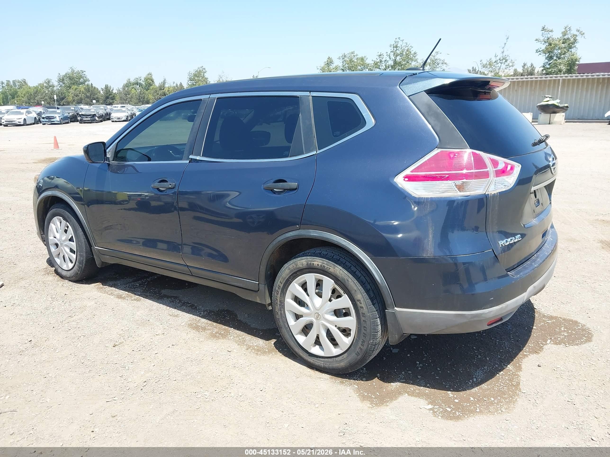 2016 Nissan Rogue S Blue vin: KNMAT2MT5GP605791
