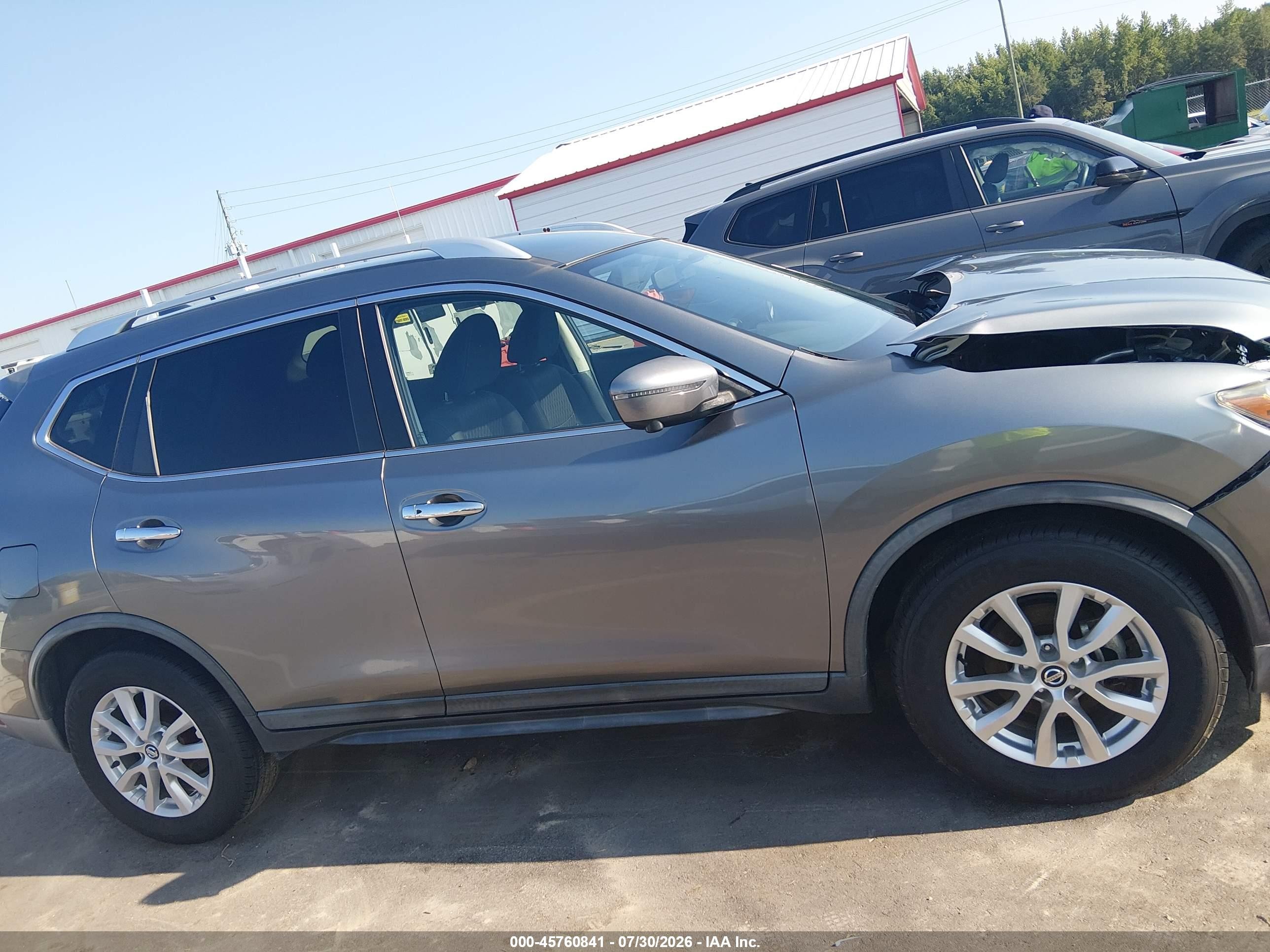 2017 Nissan Rogue Sv Gray vin: KNMAT2MT5HP568453