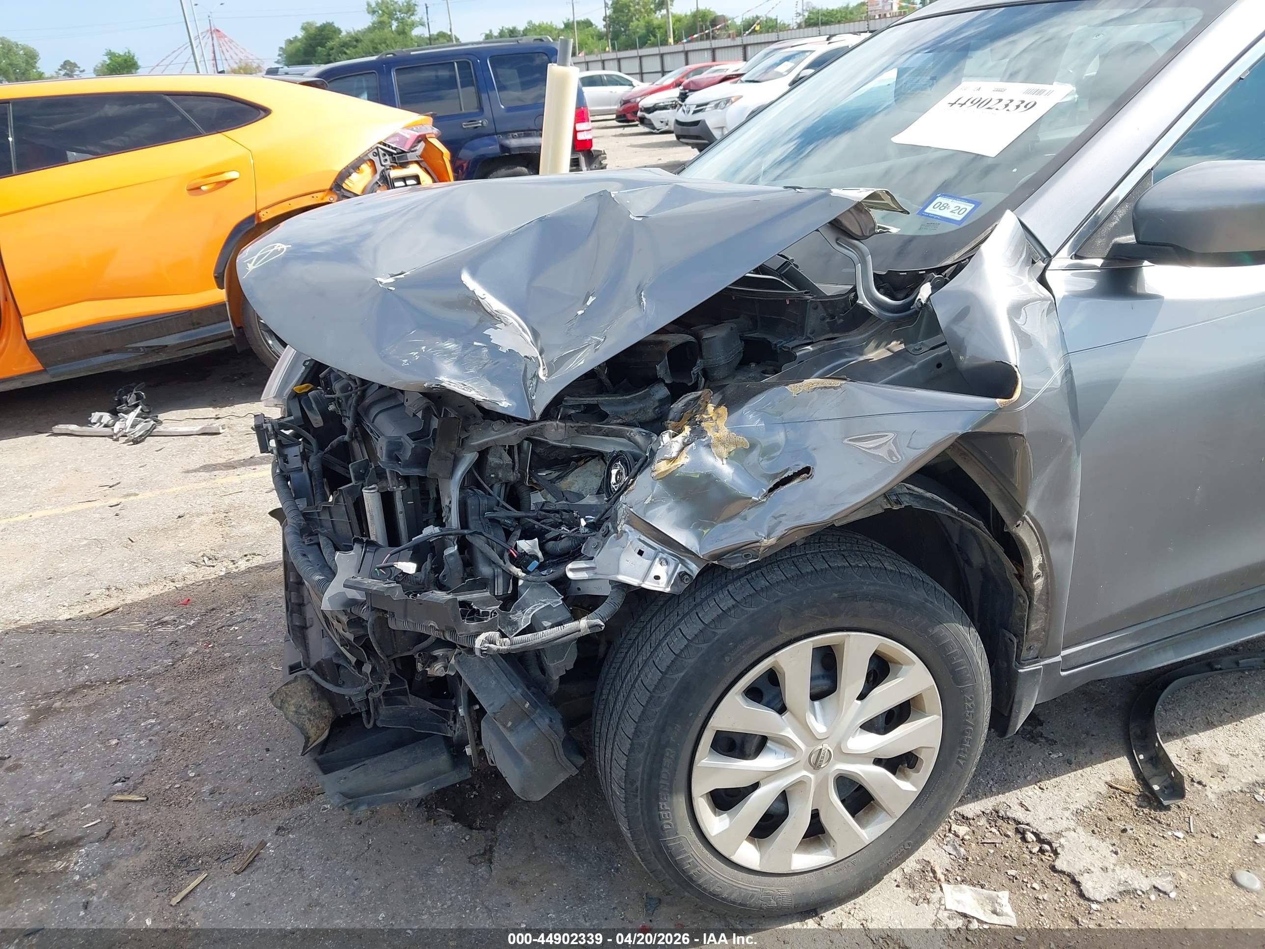 2018 Nissan Rogue S Серый vin: KNMAT2MT5JP596730