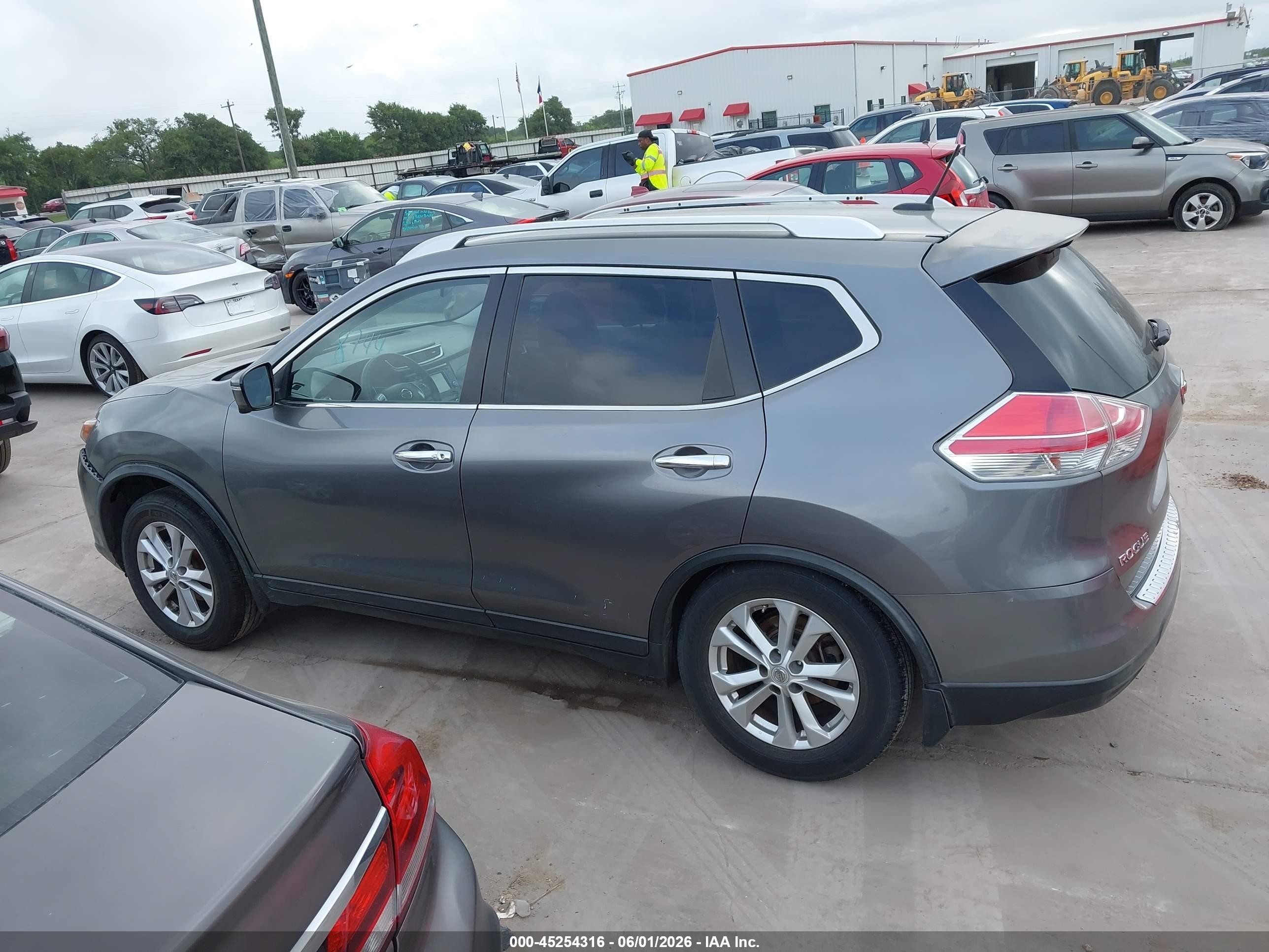 2015 Nissan Rogue Sv Gray vin: KNMAT2MT6FP508744