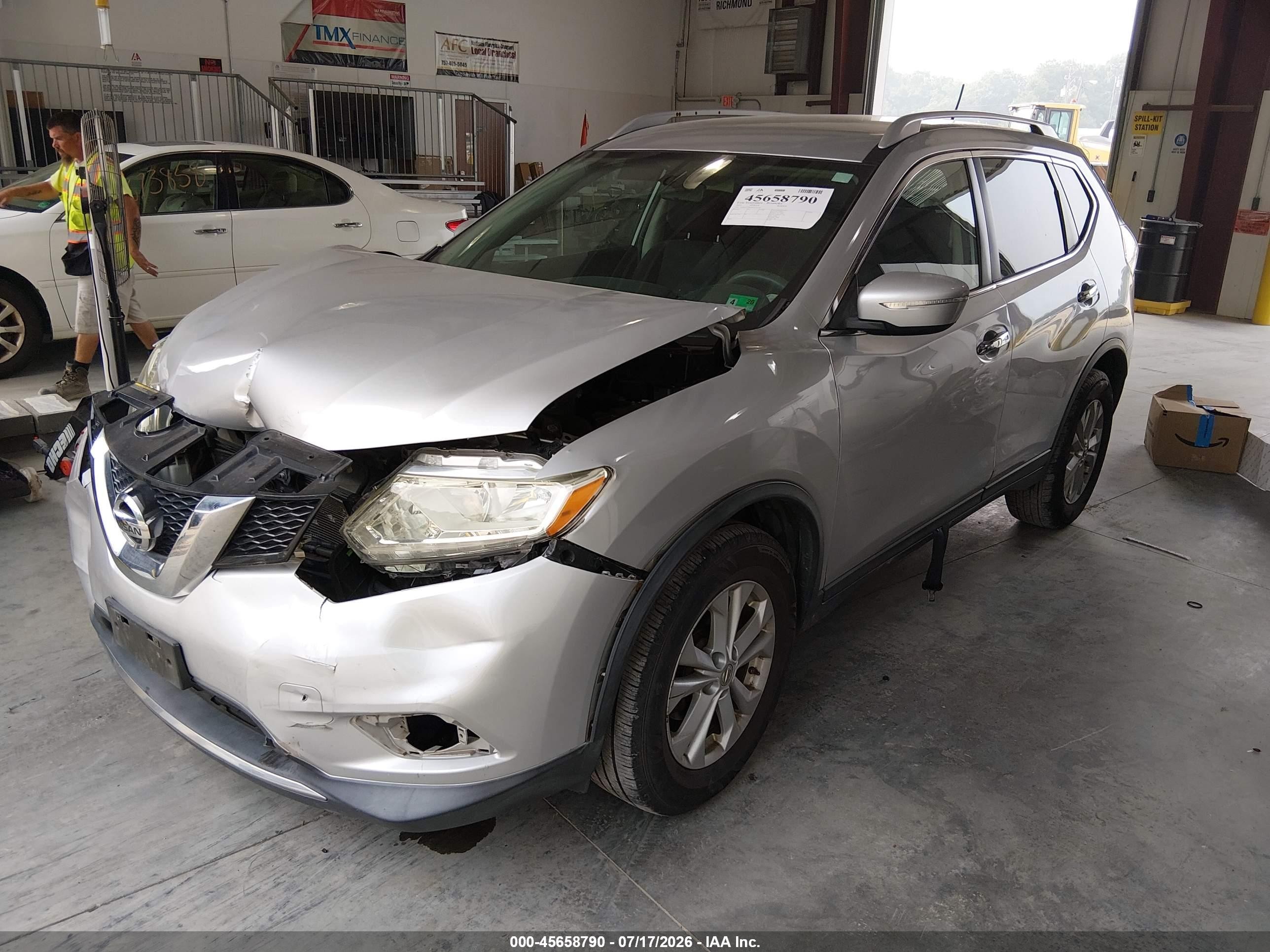 2015 Nissan Rogue Sv Silver vin: KNMAT2MT6FP535362