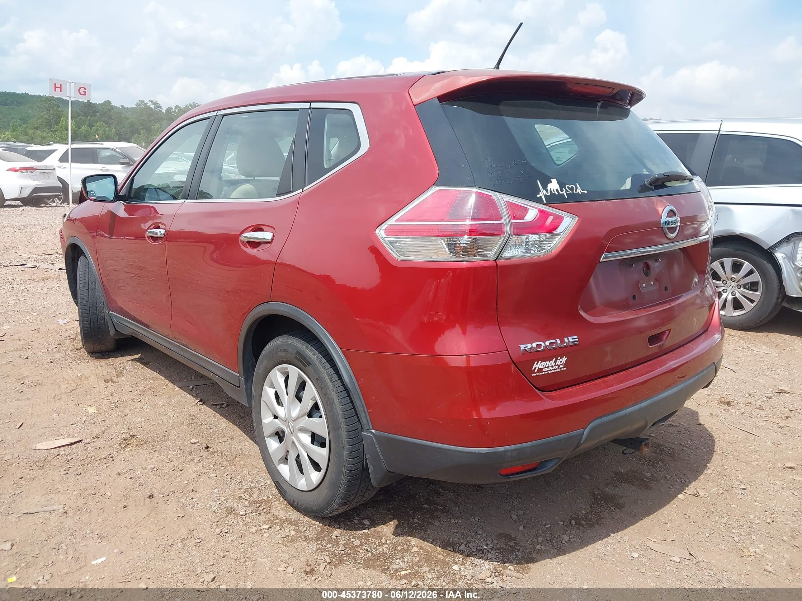 2015 Nissan Rogue S Maroon vin: KNMAT2MT6FP542781