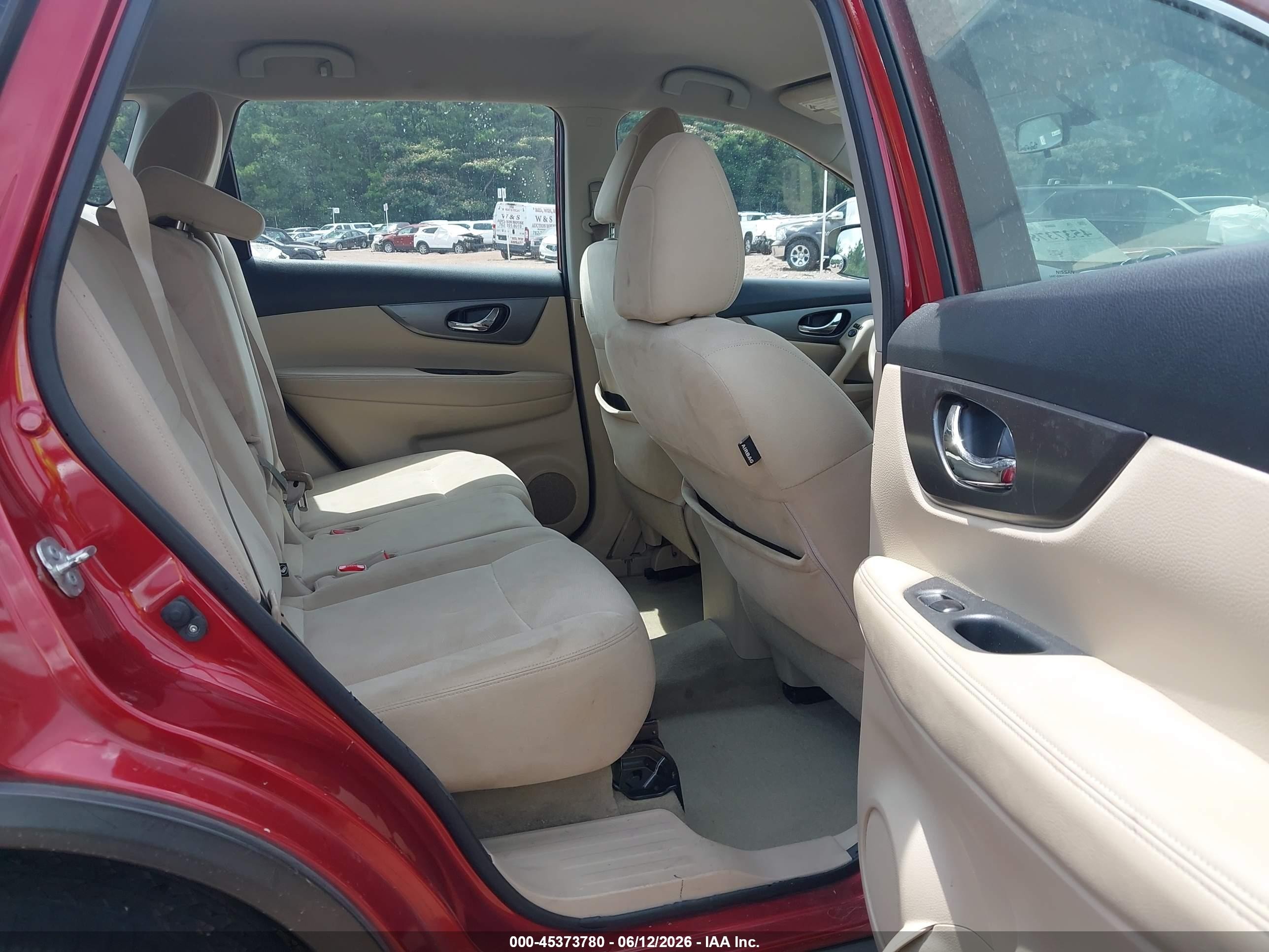 2015 Nissan Rogue S Maroon vin: KNMAT2MT6FP542781
