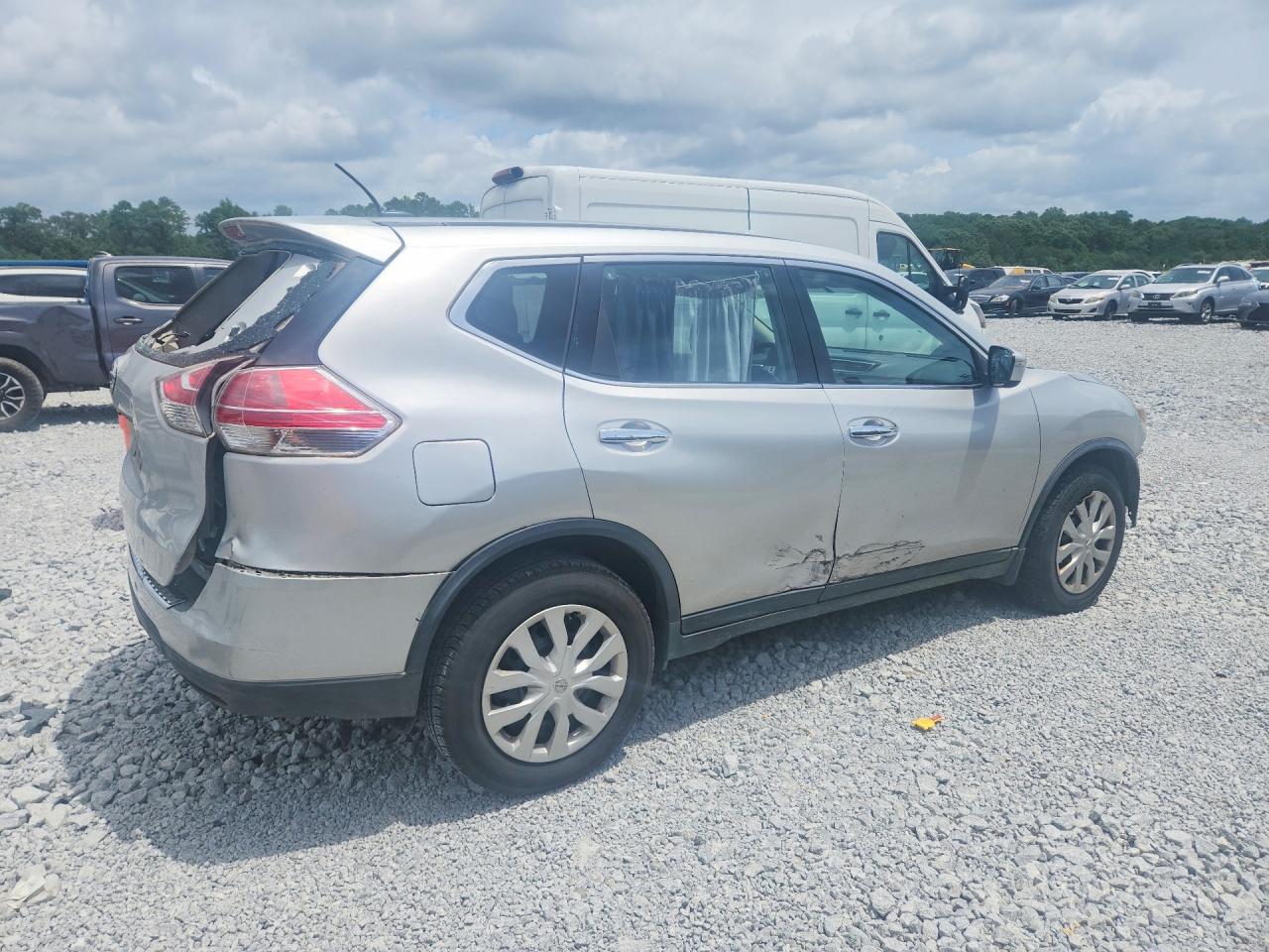 2015 Nissan Rogue S White vin: KNMAT2MT6FP556518