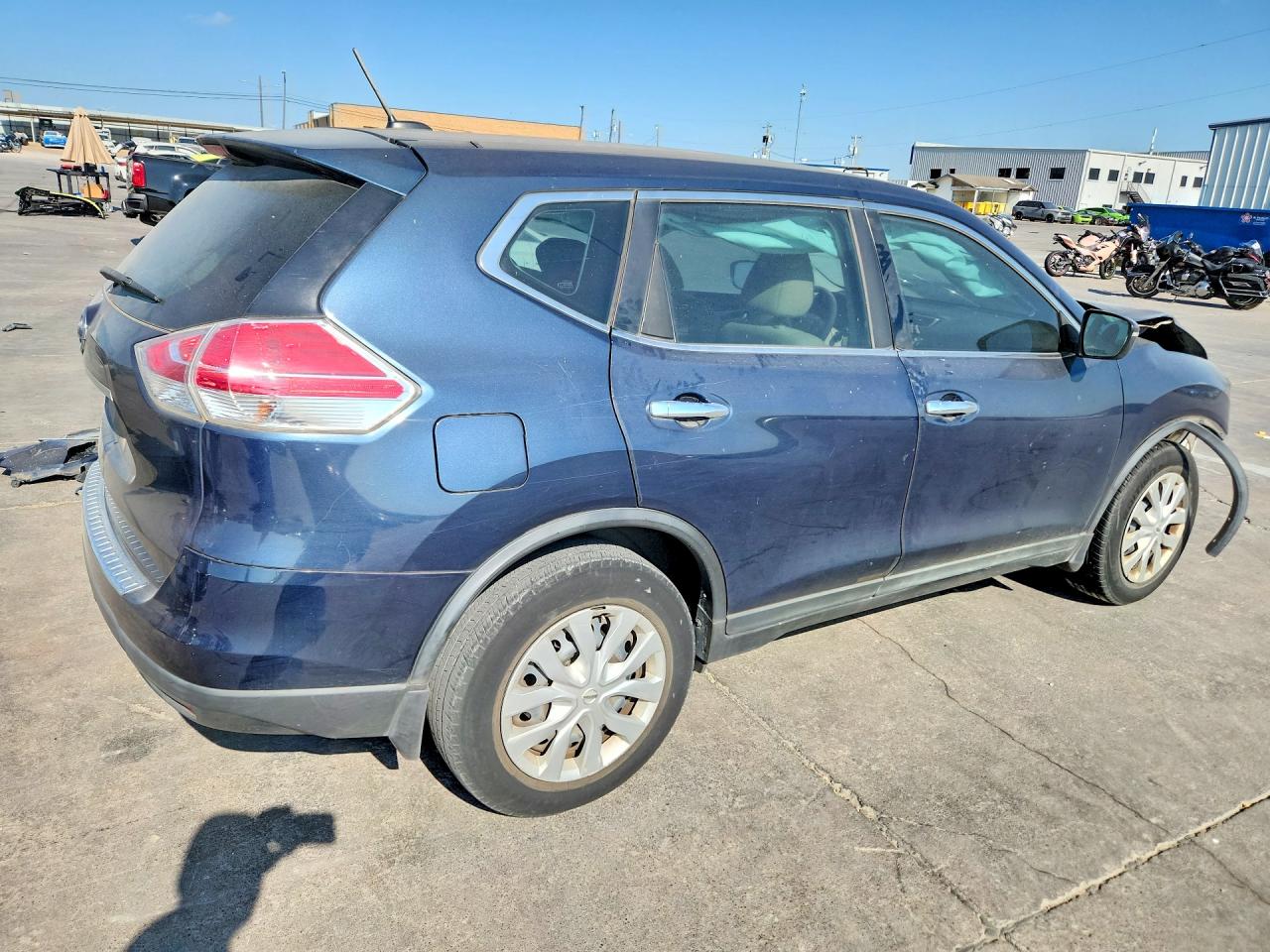 2015 Nissan Rogue S Blue vin: KNMAT2MT6FP561153