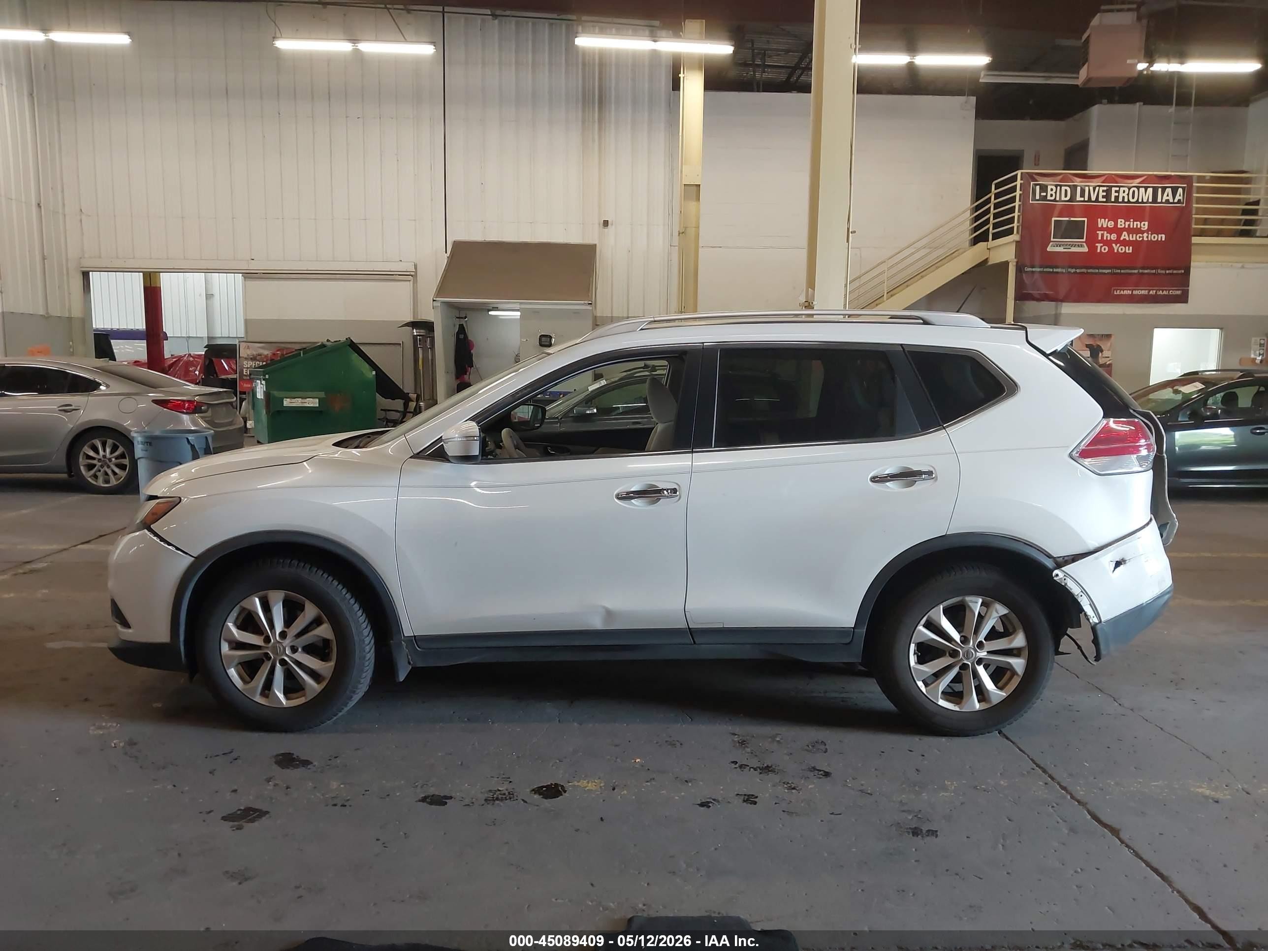 2015 Nissan Rogue Sv White vin: KNMAT2MT6FP562559