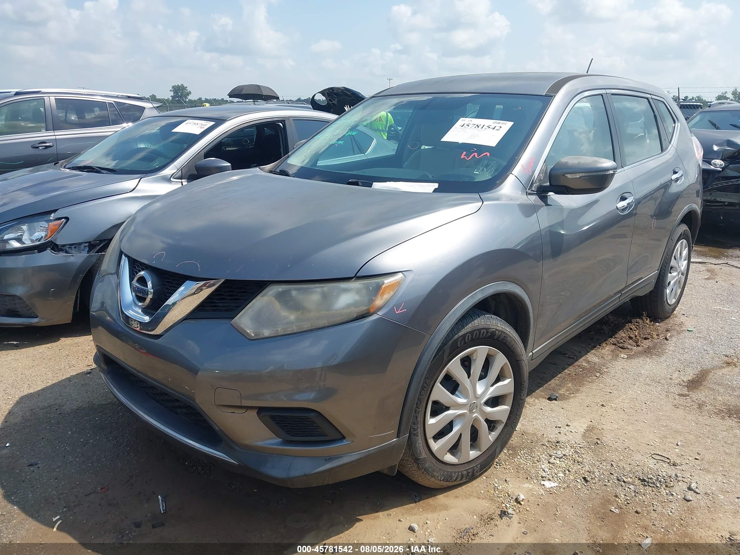 2015 Nissan Rogue S Серый vin: KNMAT2MT6FP564621