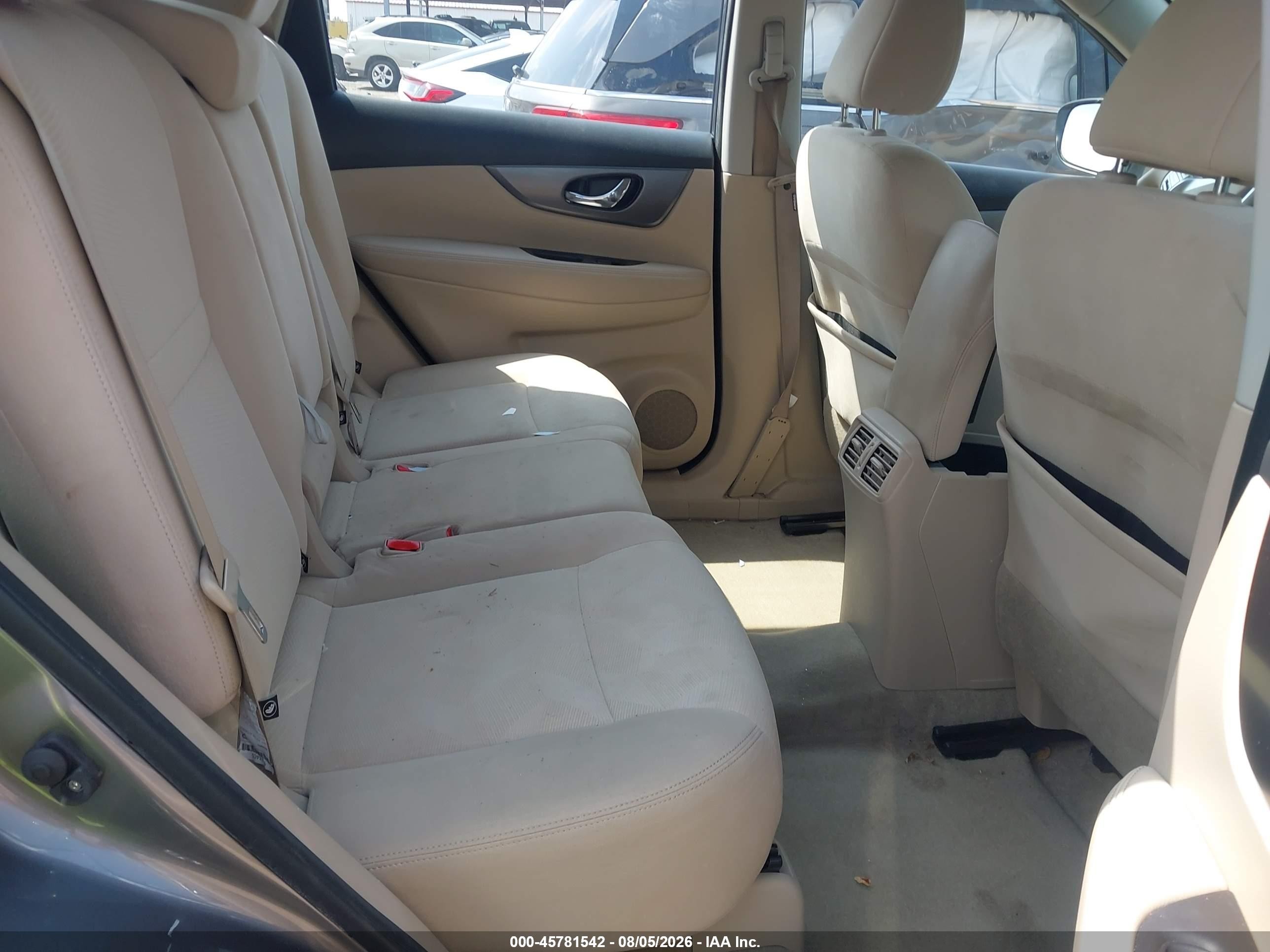 2015 Nissan Rogue S Серый vin: KNMAT2MT6FP564621
