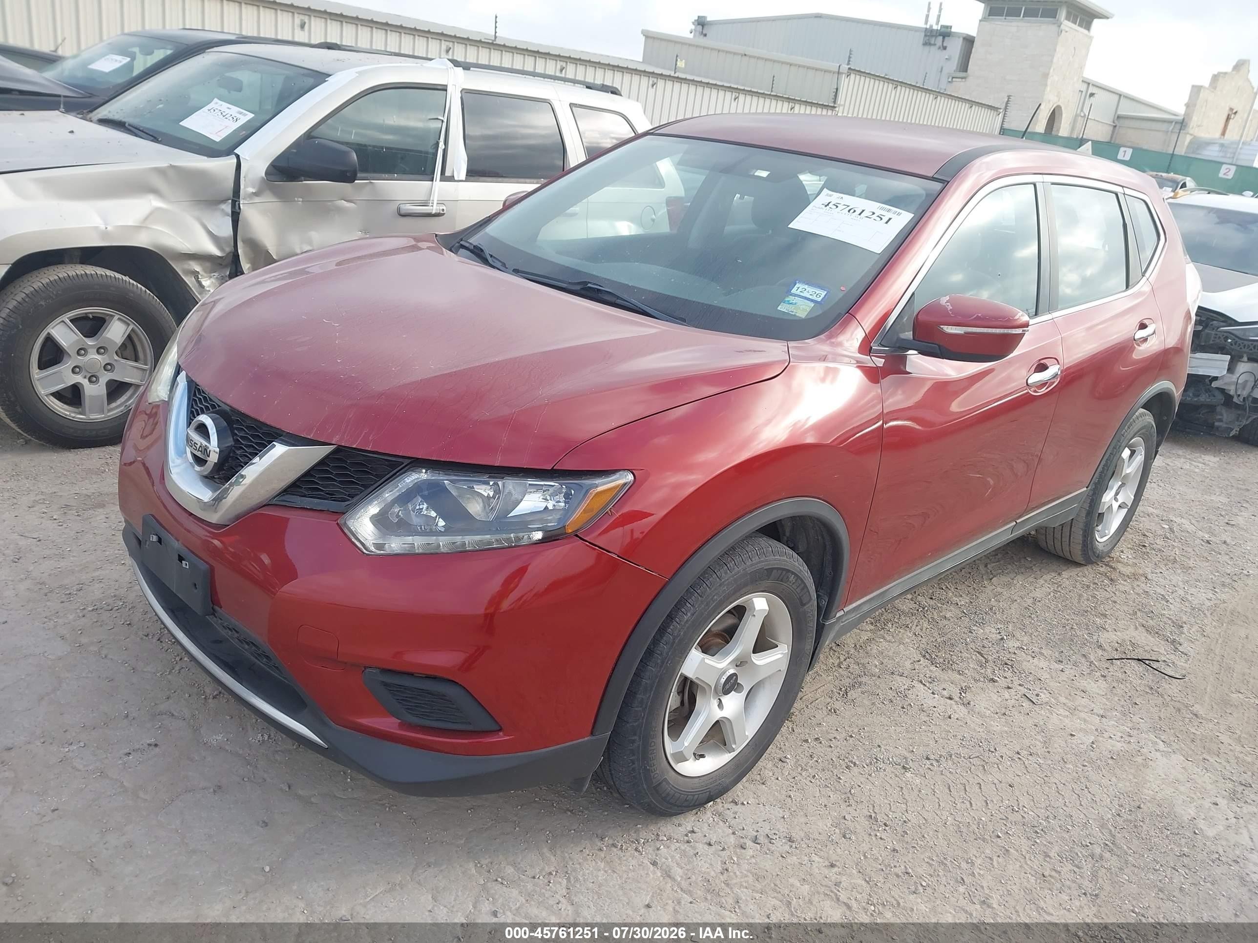 2015 Nissan Rogue S Red vin: KNMAT2MT6FP588921