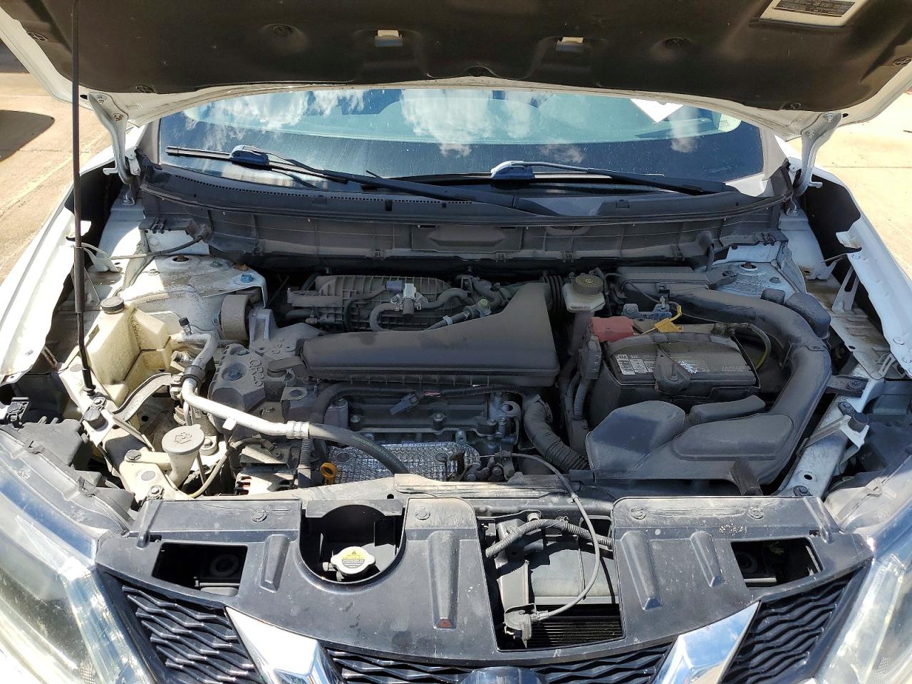 2016 Nissan Rogue S Белый vin: KNMAT2MT6GP678202