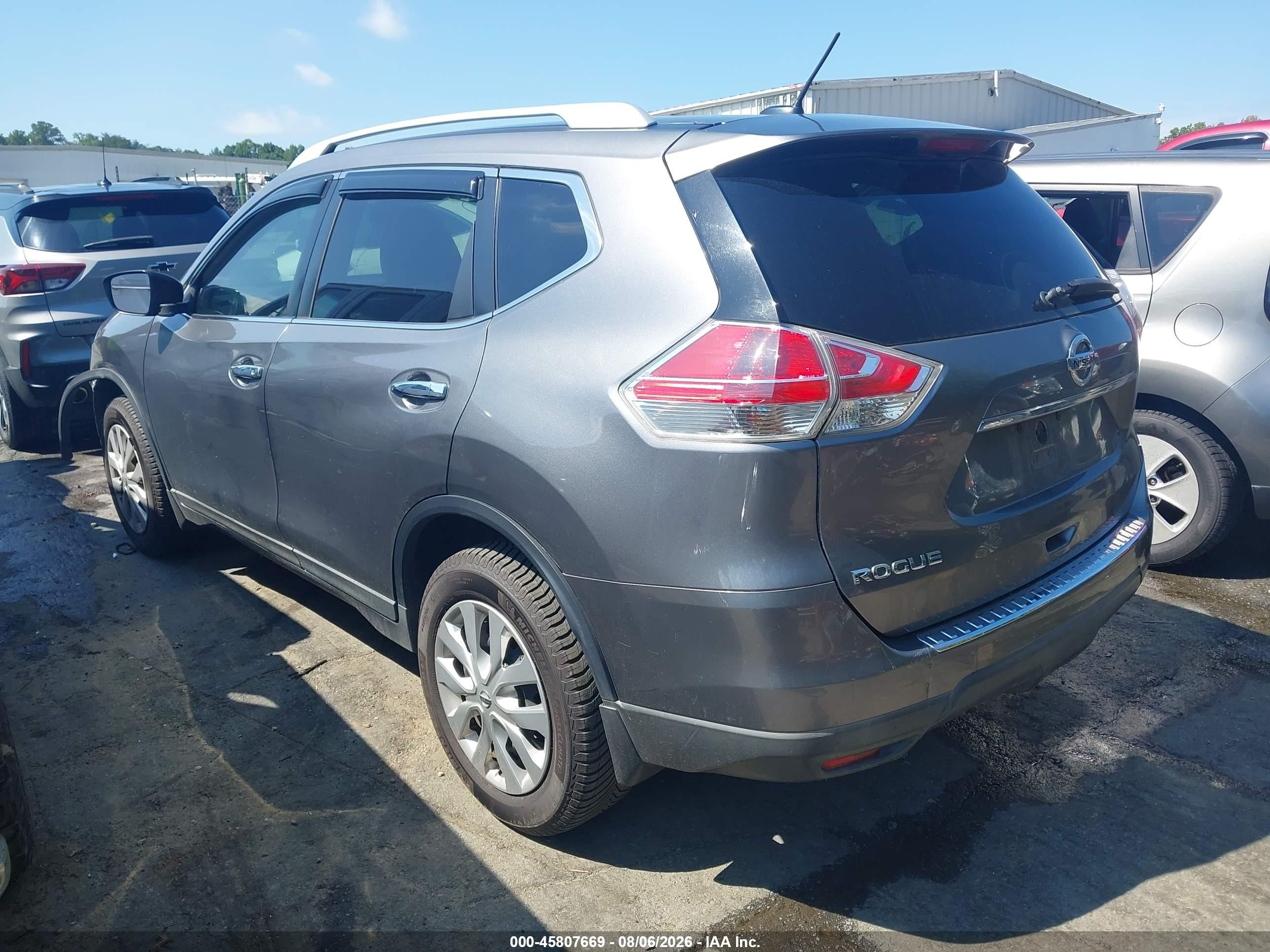 2016 Nissan Rogue S Серый vin: KNMAT2MT6GP698806