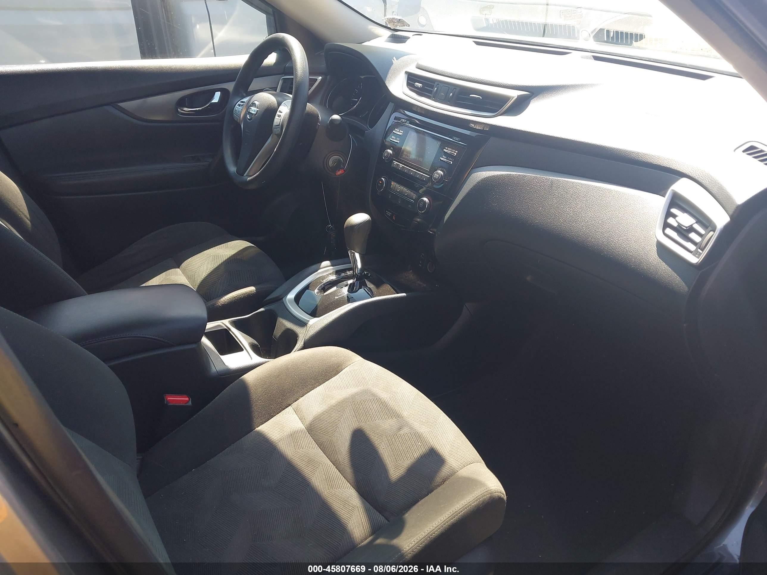 2016 Nissan Rogue S Серый vin: KNMAT2MT6GP698806