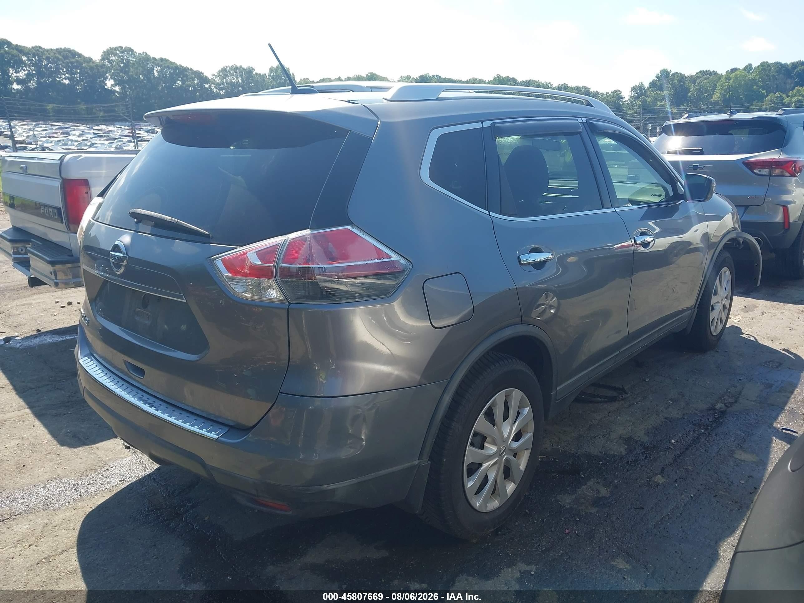 2016 Nissan Rogue S Серый vin: KNMAT2MT6GP698806