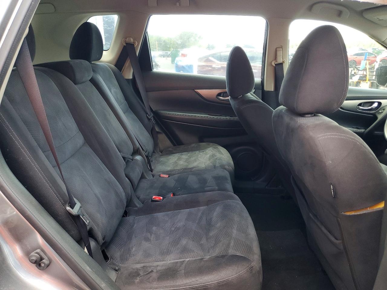 2015 Nissan Rogue S Gray vin: KNMAT2MT7FP501852